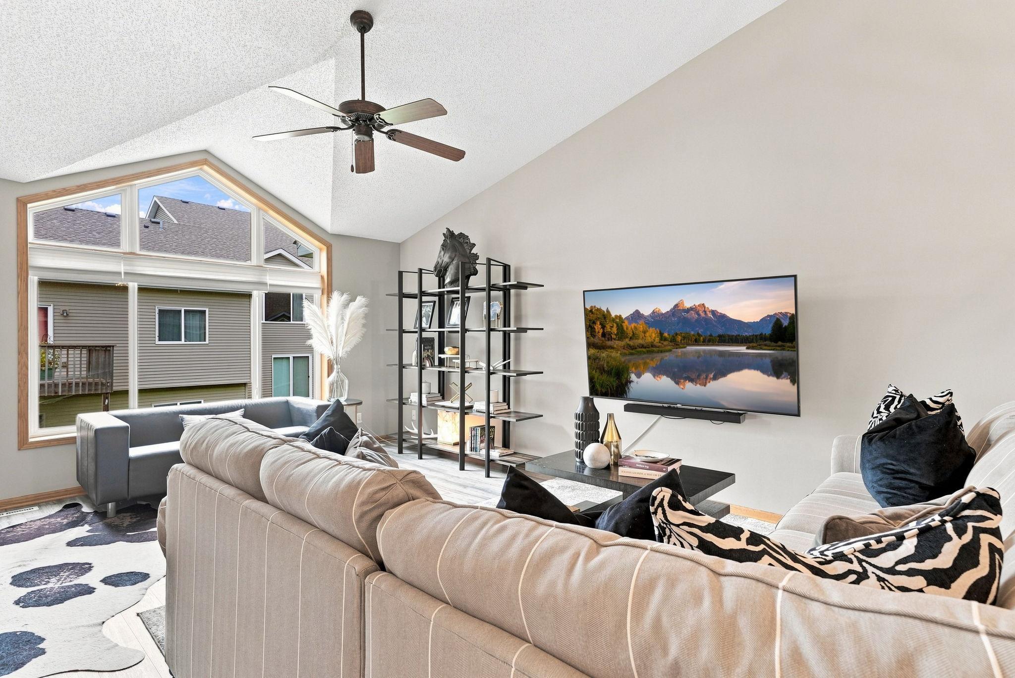 View of Residential at 7606 Red Fox Trail, Greenfield MN 55373, Greenfield (10 of 58) - Mike Wilen | Minnesota Team Real Estate