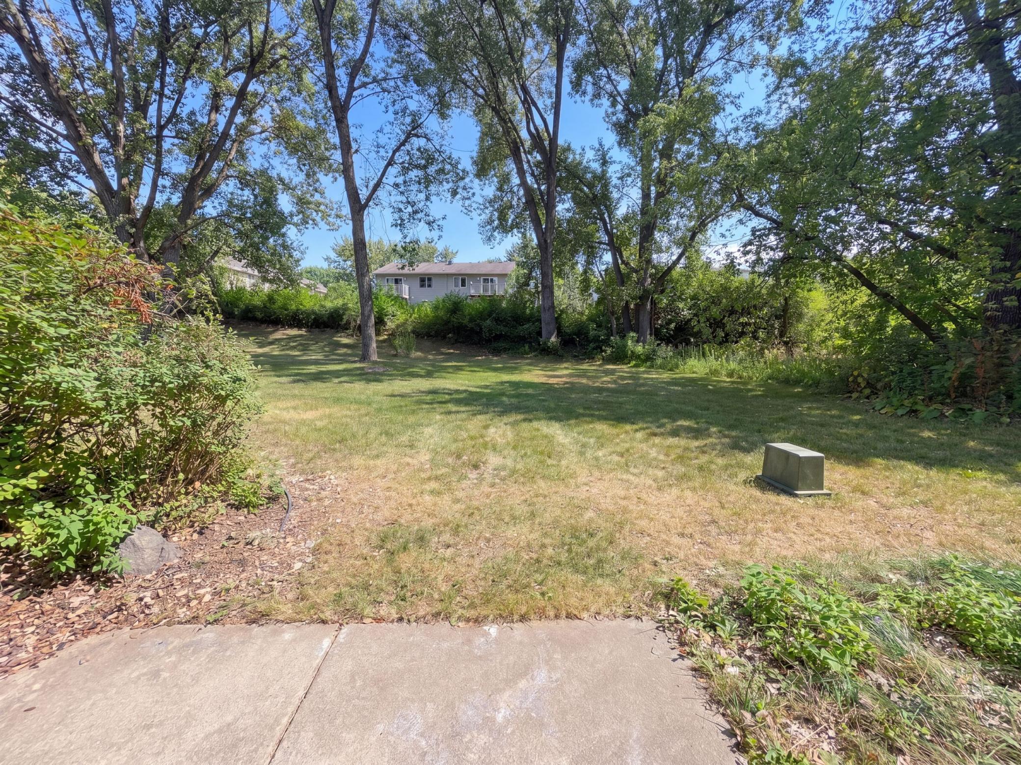 View of Residential at 868 Wescott Square, Eagan MN 55123, Eagan (20 of 20) - Mike Wilen | Minnesota Team Real Estate