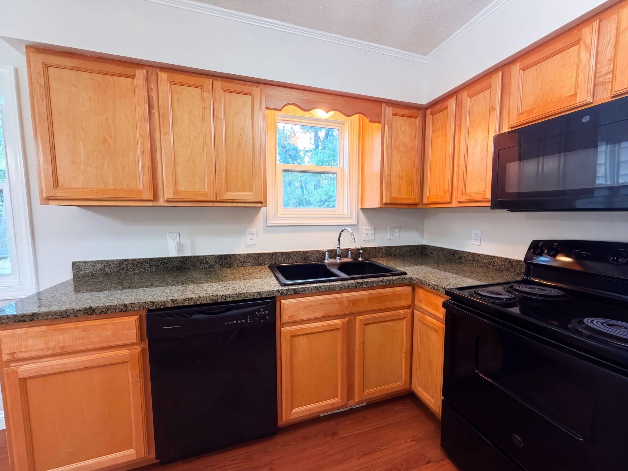 View of Residential at 868 Wescott Square, Eagan MN 55123, Eagan (7 of 20) - Mike Wilen | Minnesota Team Real Estate