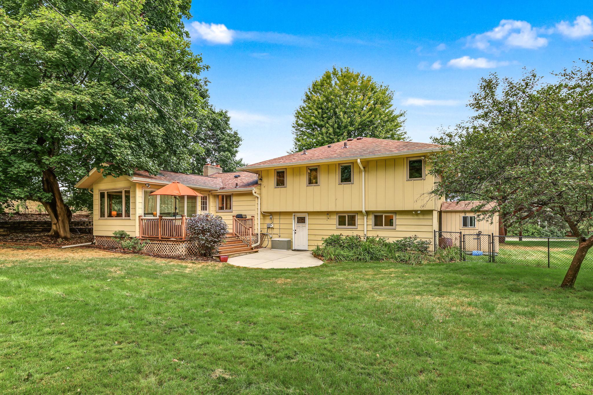 View of Residential at 4717 Glenwood Avenue, Golden Valley MN 55422, Golden Valley (22 of 58) - Mike Wilen | Minnesota Team Real Estate