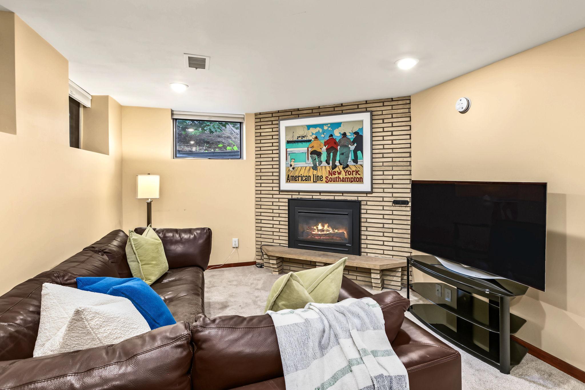 View of Residential at 4717 Glenwood Avenue, Golden Valley MN 55422, Golden Valley (39 of 58) - Mike Wilen | Minnesota Team Real Estate