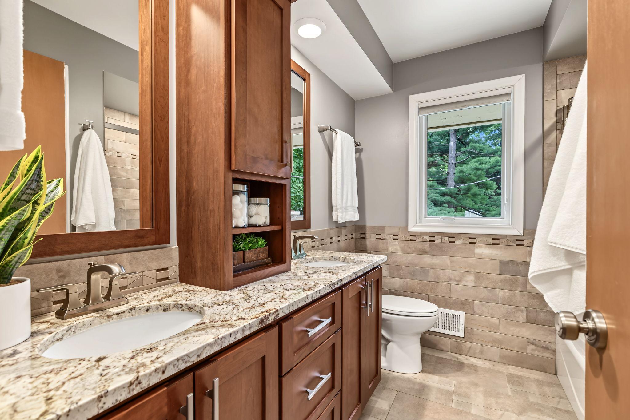 View of Residential at 4717 Glenwood Avenue, Golden Valley MN 55422, Golden Valley (34 of 58) - Mike Wilen | Minnesota Team Real Estate