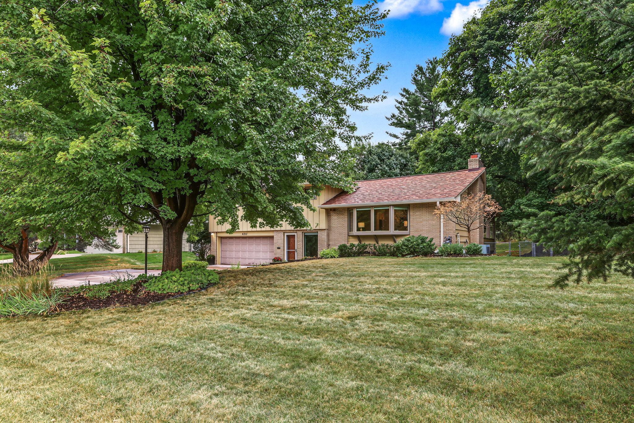 View of Residential at 4717 Glenwood Avenue, Golden Valley MN 55422, Golden Valley (49 of 58) - Mike Wilen | Minnesota Team Real Estate