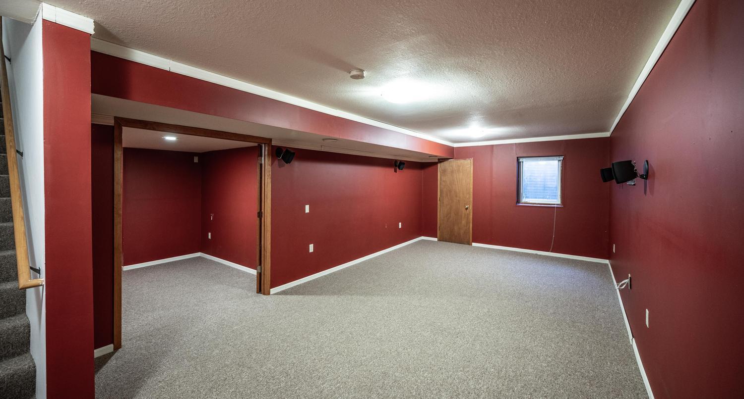 View of Residential at 13826 Granada Way, Apple Valley MN 55124, Apple Valley (18 of 25) - Mike Wilen | Minnesota Team Real Estate
