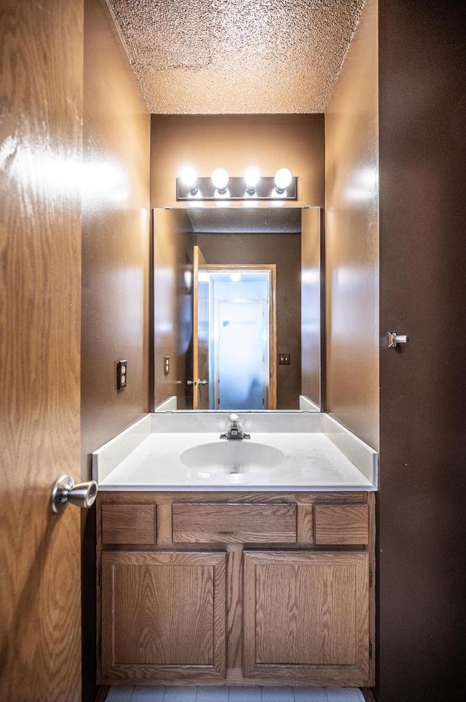 View of Residential at 13826 Granada Way, Apple Valley MN 55124, Apple Valley (10 of 25) - Mike Wilen | Minnesota Team Real Estate