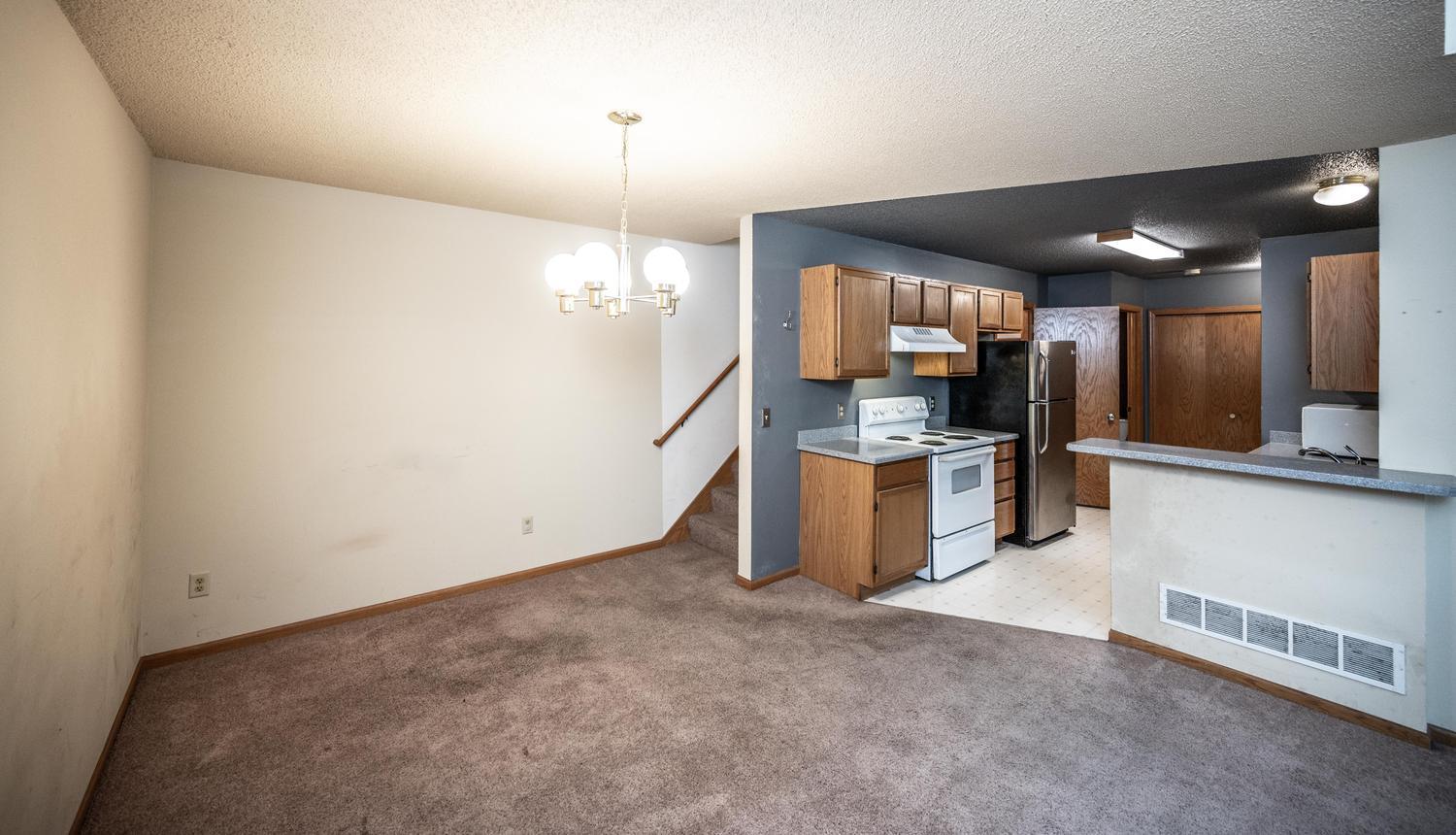 View of Residential at 13826 Granada Way, Apple Valley MN 55124, Apple Valley (6 of 25) - Mike Wilen | Minnesota Team Real Estate