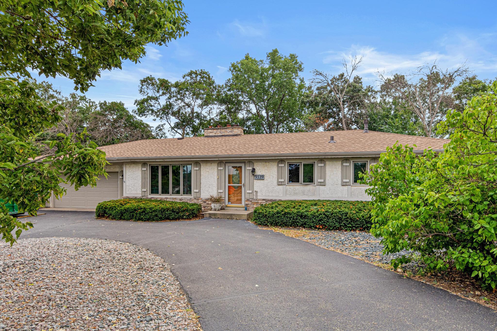 View of Residential at 9339 Cedar Lake Road, Saint Louis Park MN 55426, Saint Louis Park (3 of 55) - Mike Wilen | Minnesota Team Real Estate