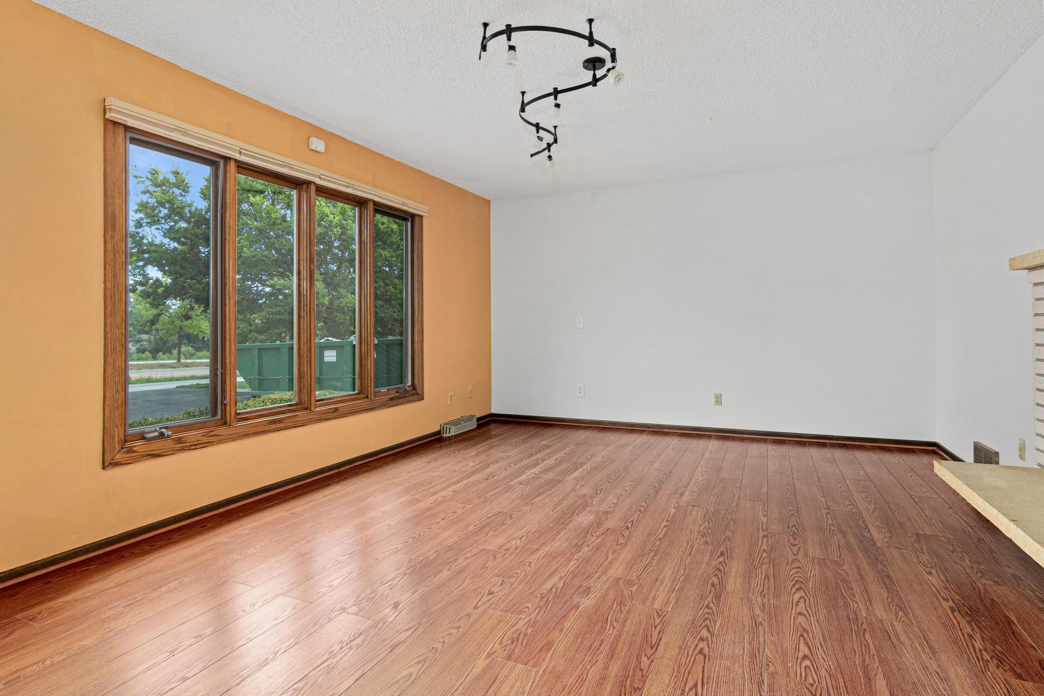 View of Residential at 9339 Cedar Lake Road, Saint Louis Park MN 55426, Saint Louis Park (10 of 55) - Mike Wilen | Minnesota Team Real Estate