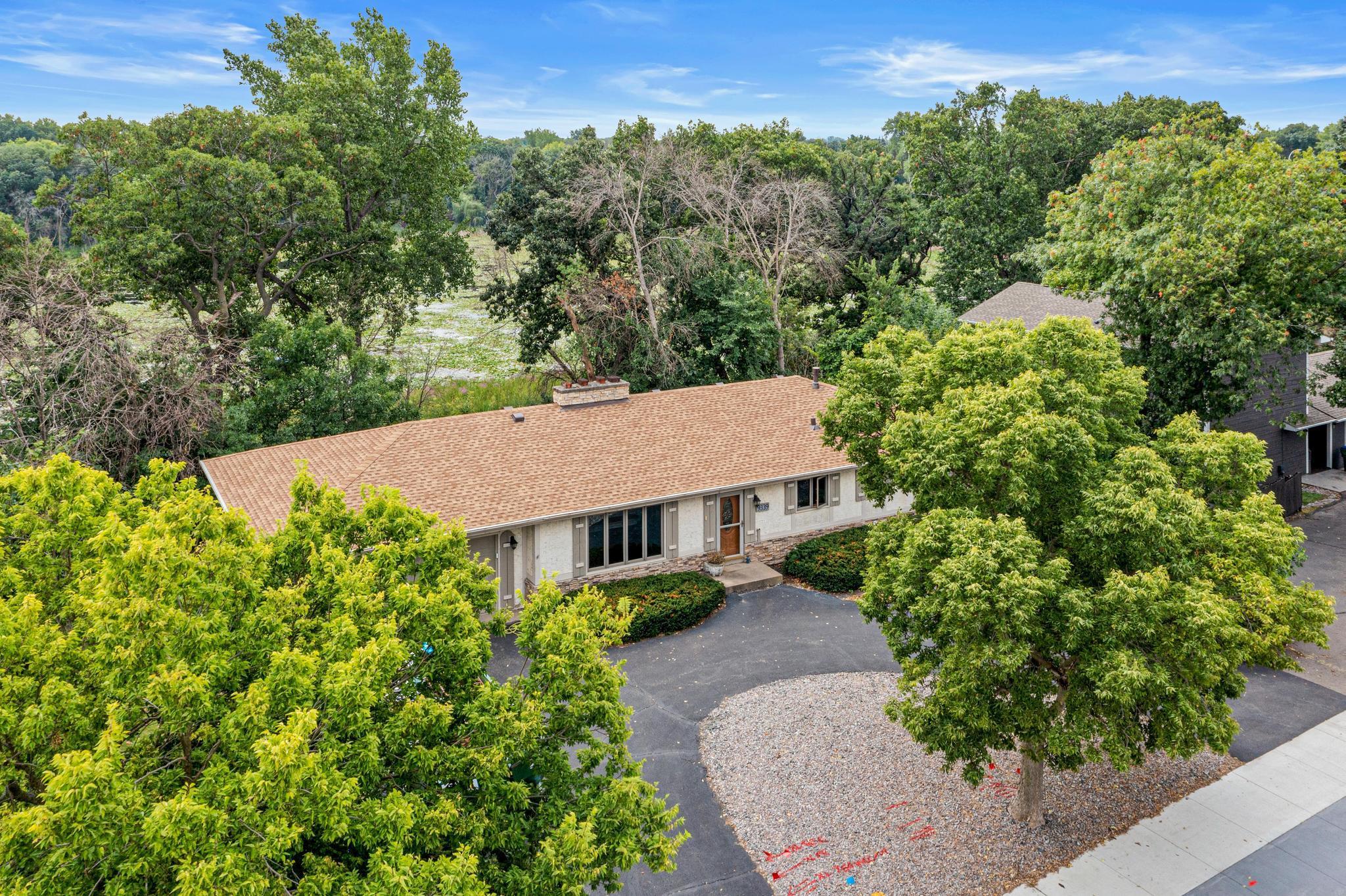 View of Residential at 9339 Cedar Lake Road, Saint Louis Park MN 55426, Saint Louis Park (49 of 55) - Mike Wilen | Minnesota Team Real Estate