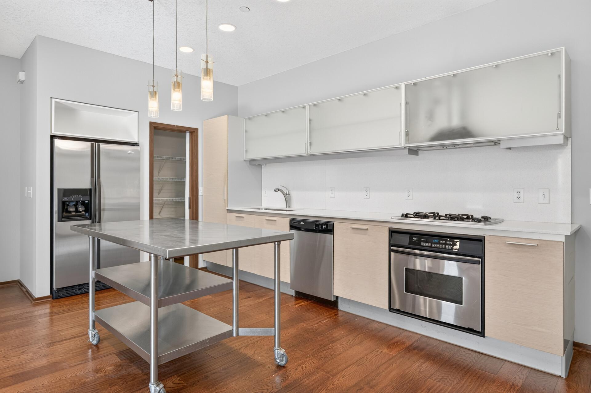 View of Residential at 2818 Aldrich Avenue #103, Minneapolis MN 55408, Minneapolis (32 of 45) - Mike Wilen | Minnesota Team Real Estate