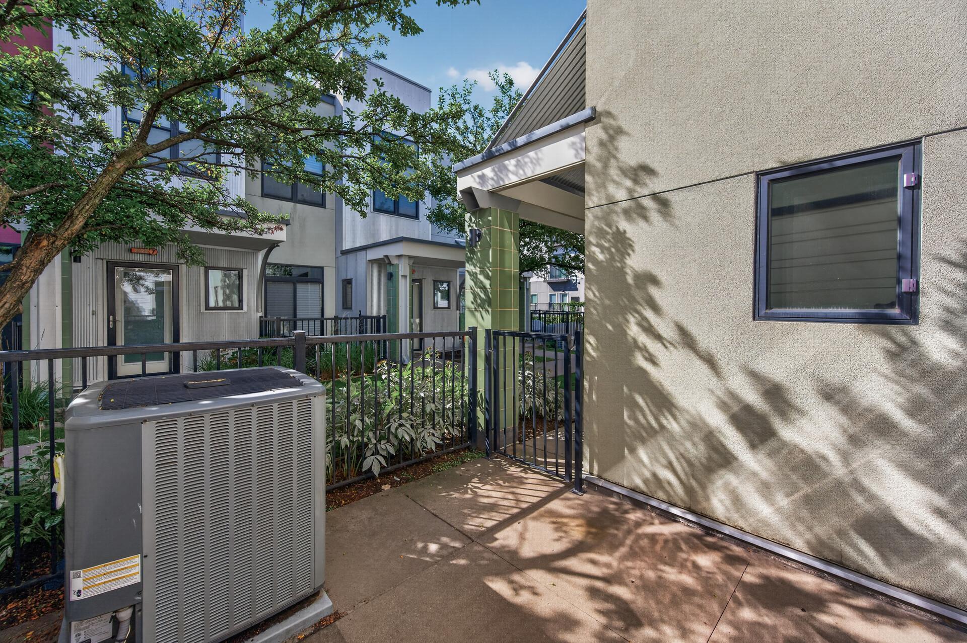 View of Residential at 2818 Aldrich Avenue #103, Minneapolis MN 55408, Minneapolis (41 of 45) - Mike Wilen | Minnesota Team Real Estate