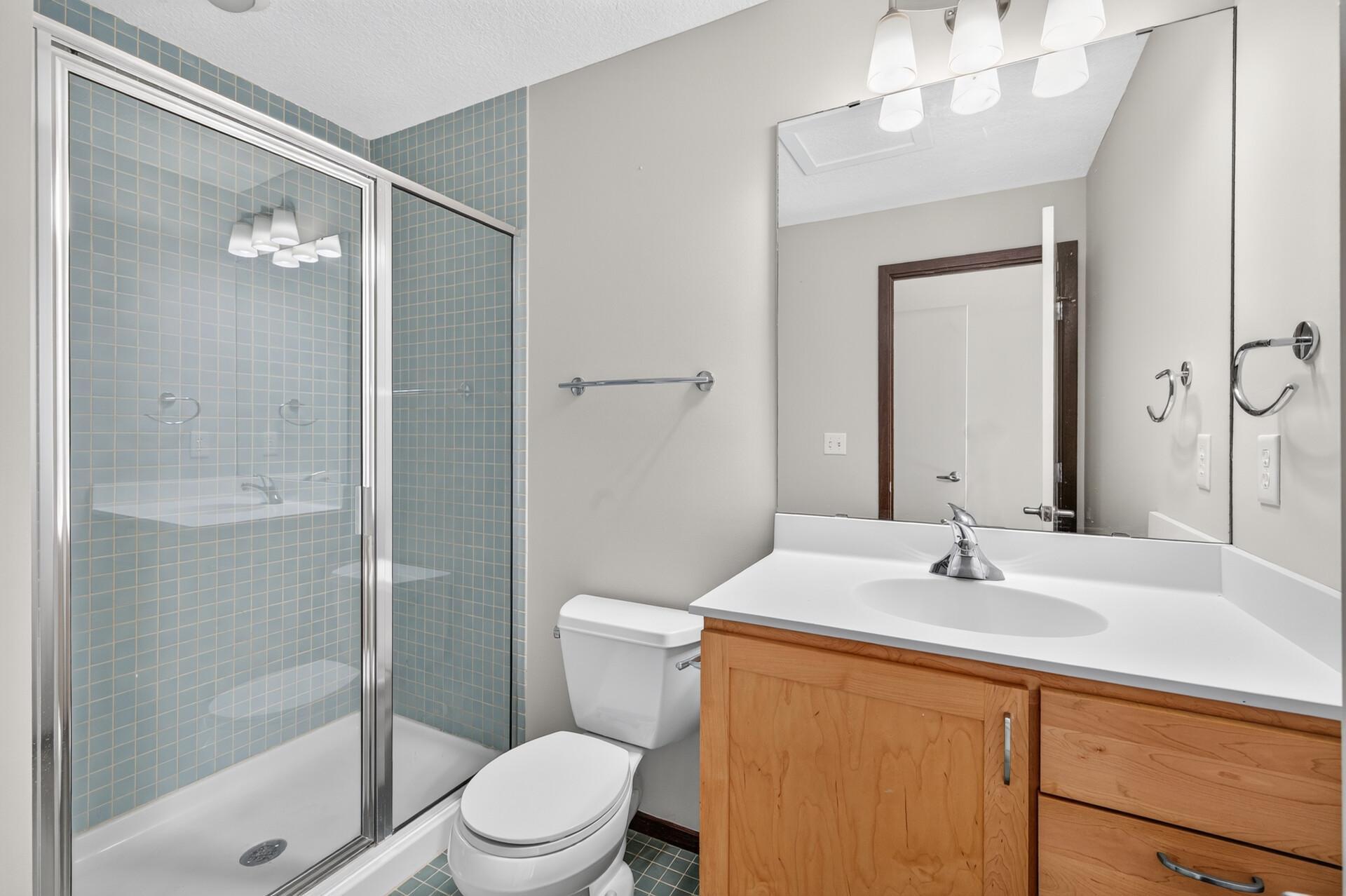 View of Residential at 2818 Aldrich Avenue #103, Minneapolis MN 55408, Minneapolis (21 of 45) - Mike Wilen | Minnesota Team Real Estate