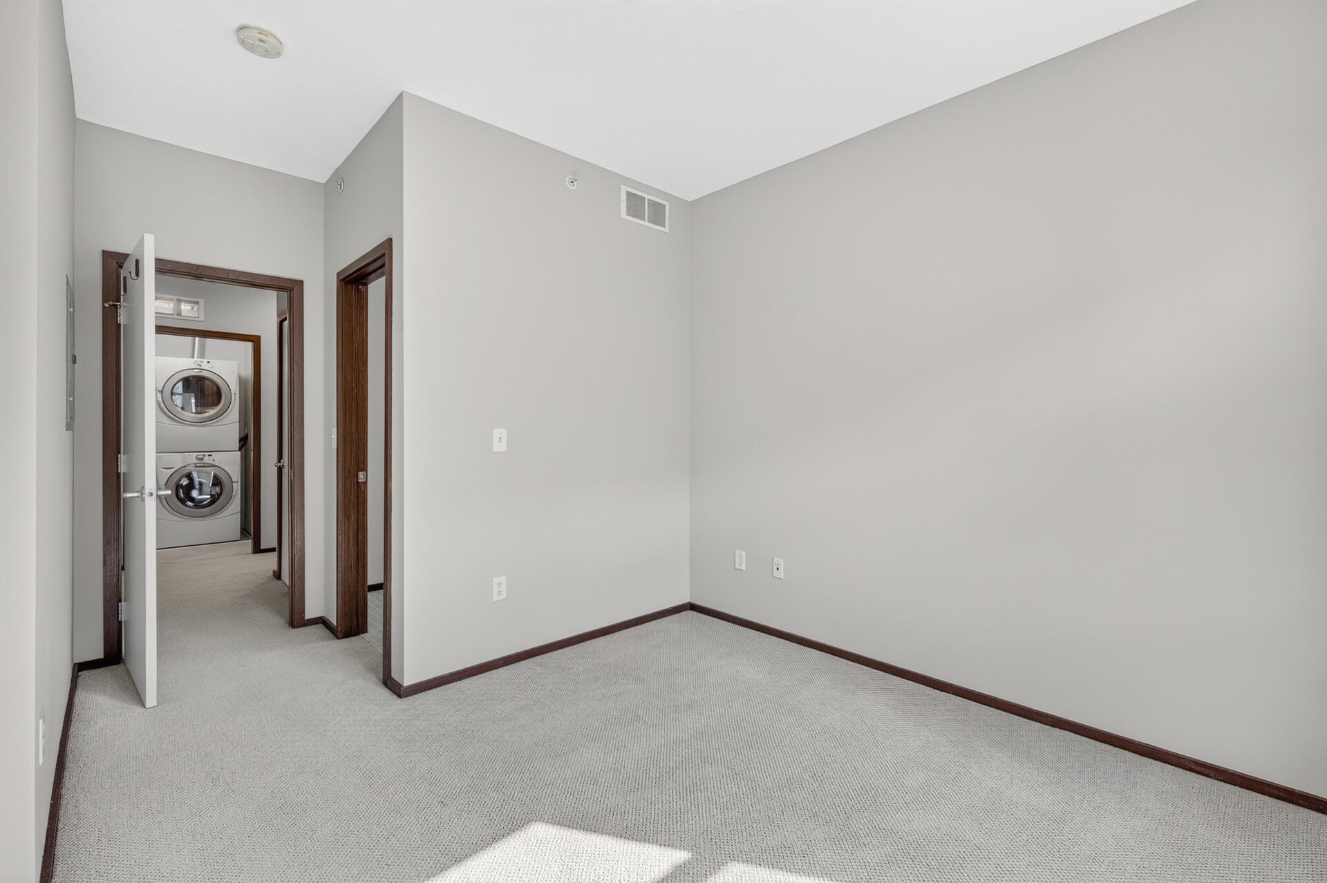 View of Residential at 2818 Aldrich Avenue #103, Minneapolis MN 55408, Minneapolis (19 of 45) - Mike Wilen | Minnesota Team Real Estate