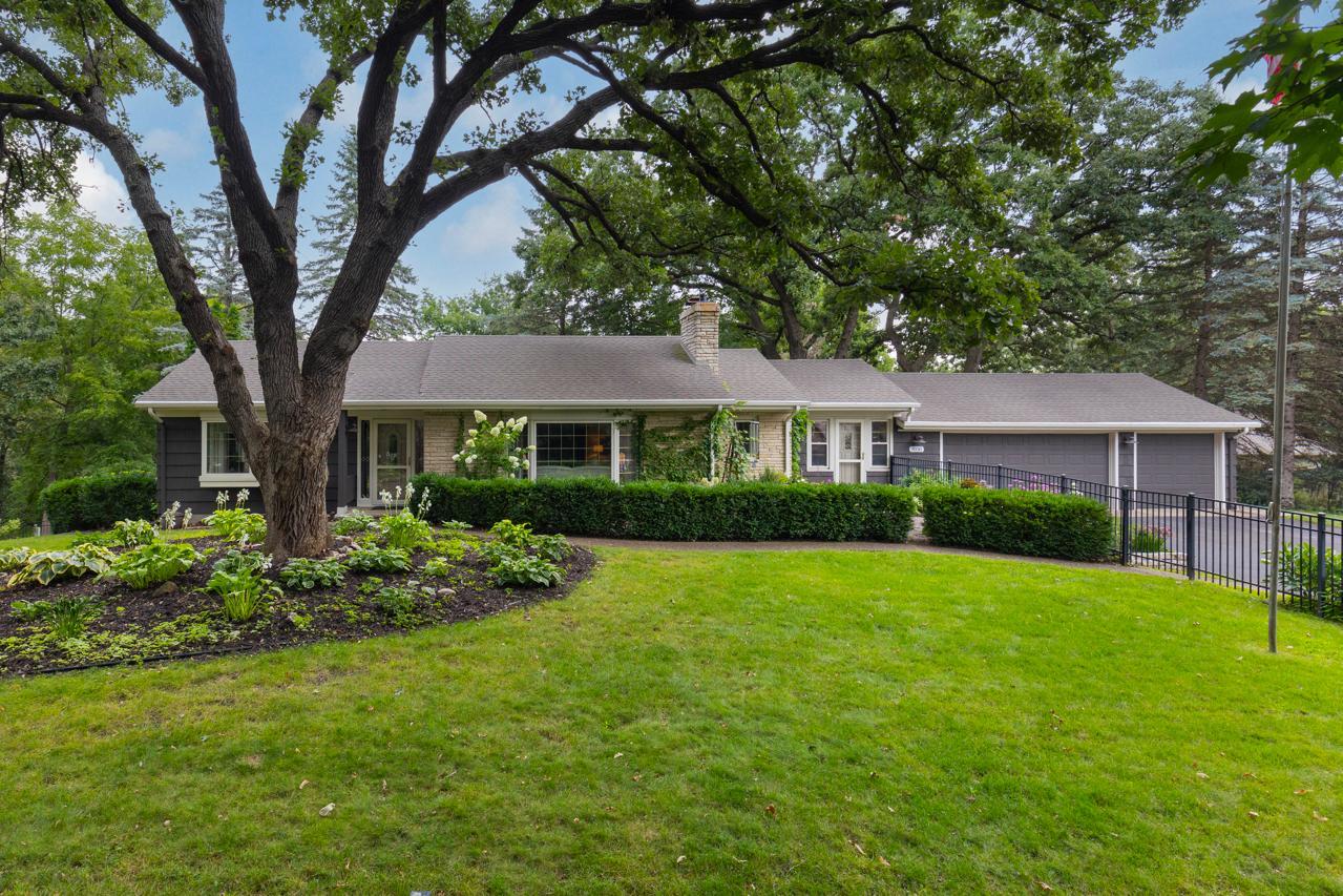 View of Residential at 7030 Donlea Lane, Eden Prairie MN 55346, Eden Prairie - Mike Wilen | Minnesota Team Real Estate