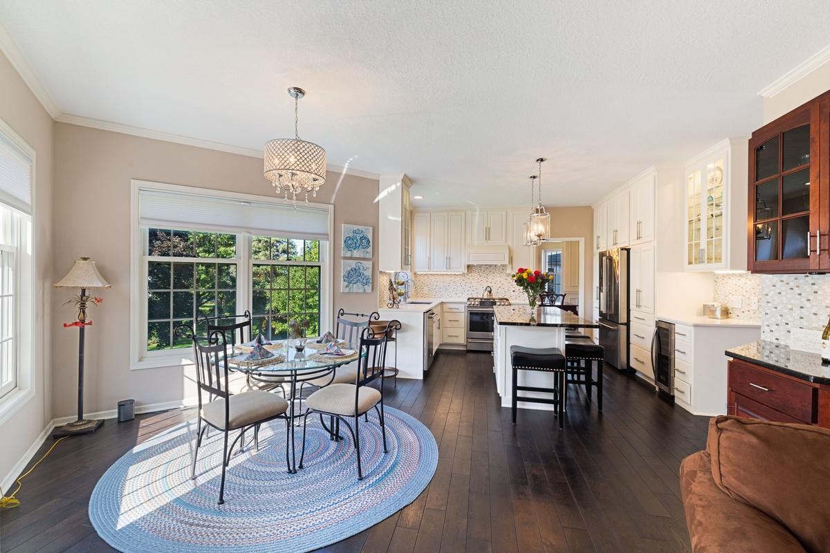 View of Residential at 4086 Deerwood Trail, Eagan MN 55122, Eagan (20 of 41) - Mike Wilen | Minnesota Team Real Estate