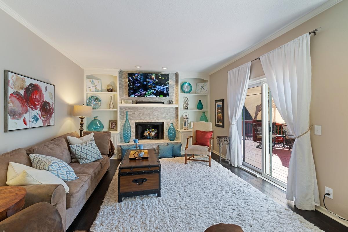 View of Residential at 4086 Deerwood Trail, Eagan MN 55122, Eagan (15 of 41) - Mike Wilen | Minnesota Team Real Estate