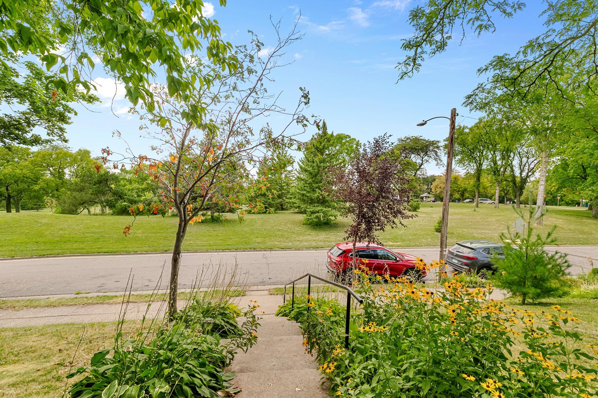 View of Residential at 2510 Vincent Avenue, Minneapolis MN 55411, Minneapolis (2 of 43) - Mike Wilen | Minnesota Team Real Estate