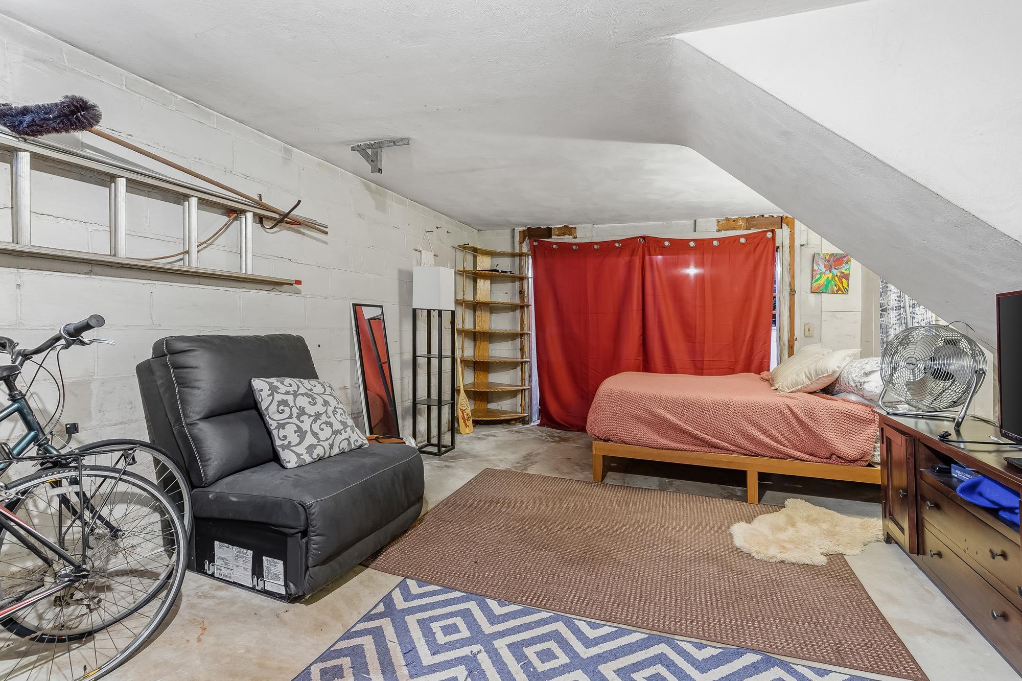 View of Residential at 2510 Vincent Avenue, Minneapolis MN 55411, Minneapolis (39 of 43) - Mike Wilen | Minnesota Team Real Estate