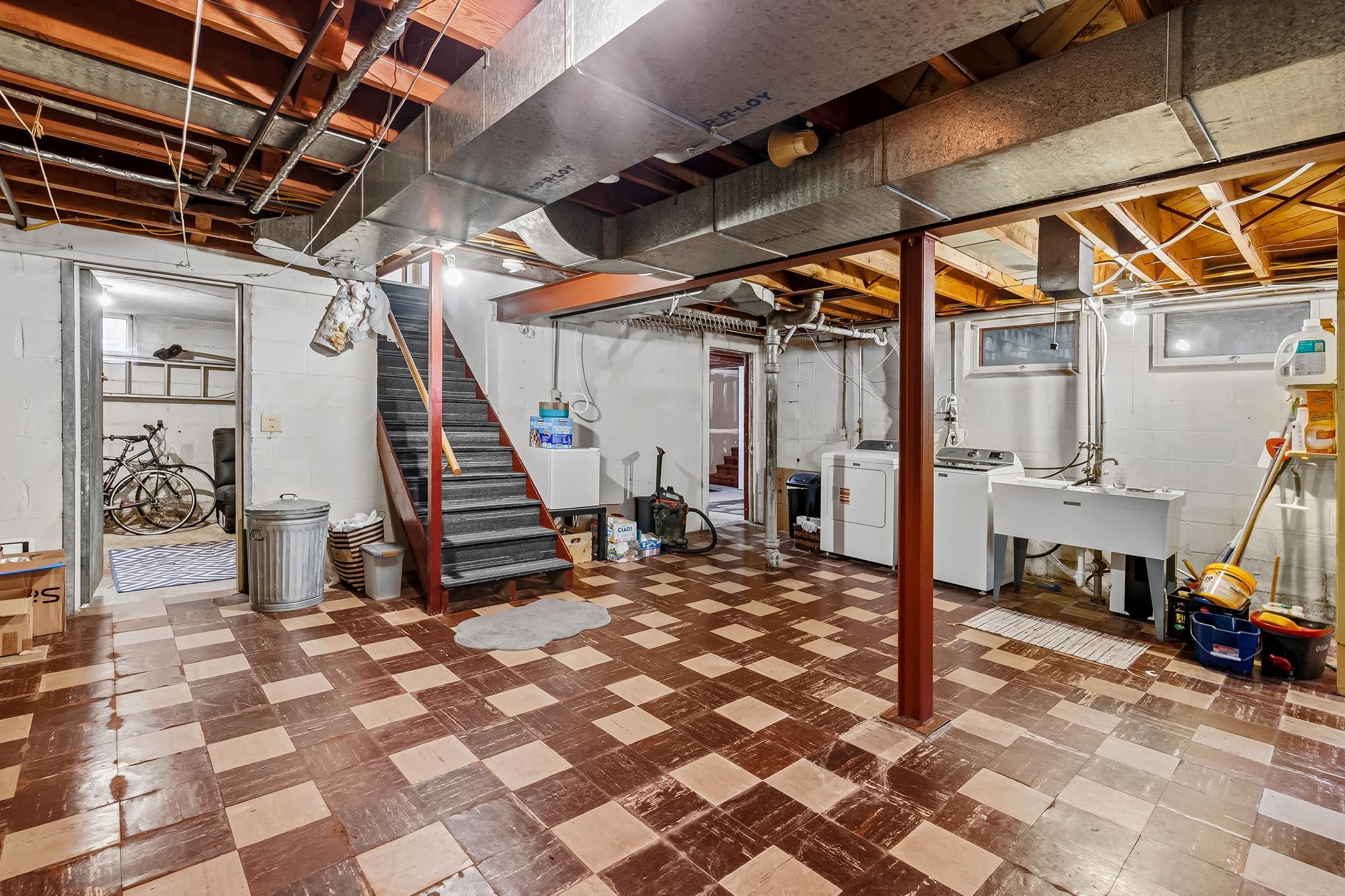 View of Residential at 2510 Vincent Avenue, Minneapolis MN 55411, Minneapolis (32 of 43) - Mike Wilen | Minnesota Team Real Estate