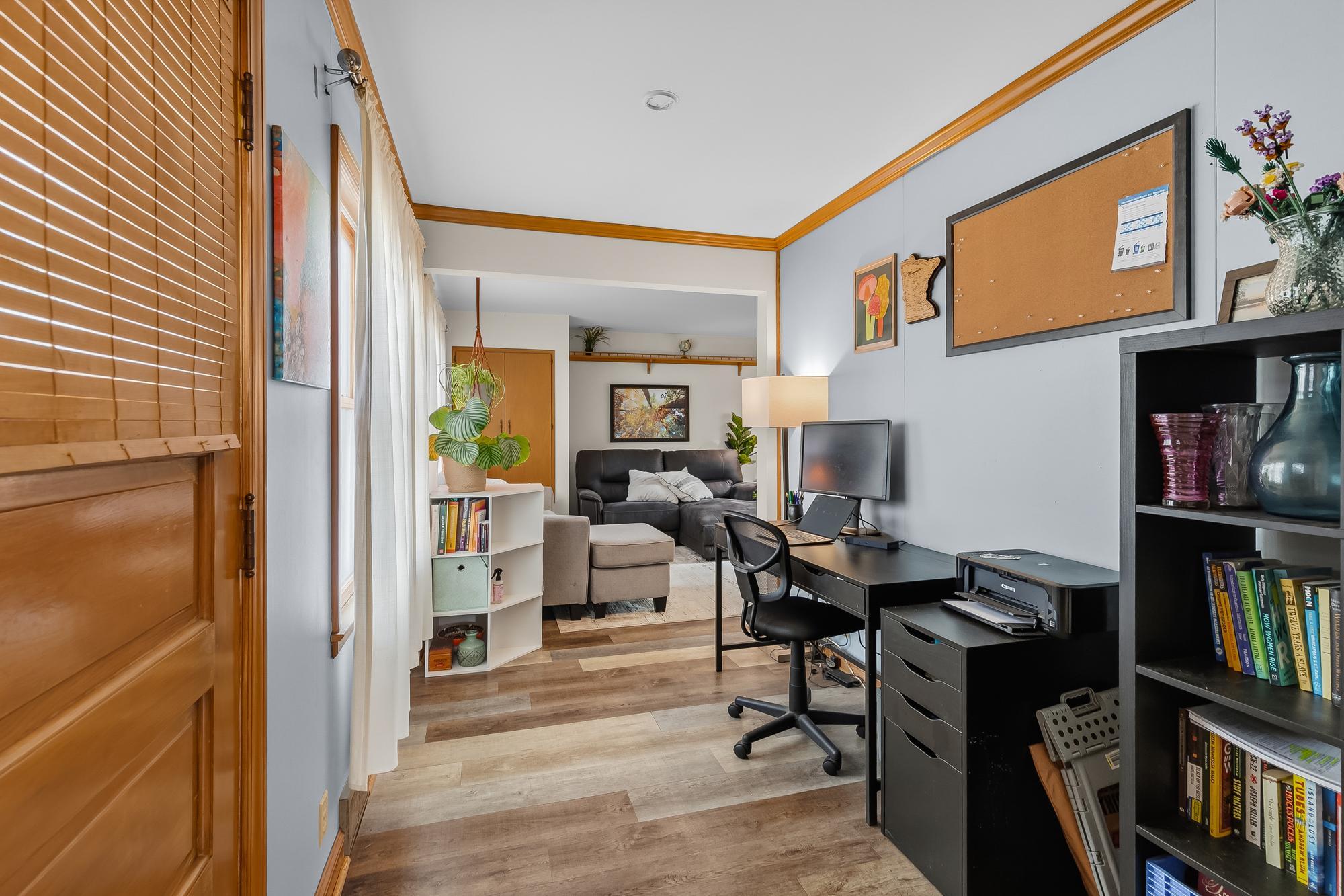 View of Residential at 2510 Vincent Avenue, Minneapolis MN 55411, Minneapolis (27 of 43) - Mike Wilen | Minnesota Team Real Estate