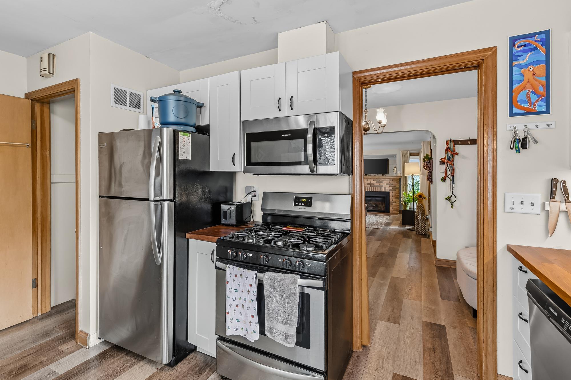 View of Residential at 2510 Vincent Avenue, Minneapolis MN 55411, Minneapolis (25 of 43) - Mike Wilen | Minnesota Team Real Estate