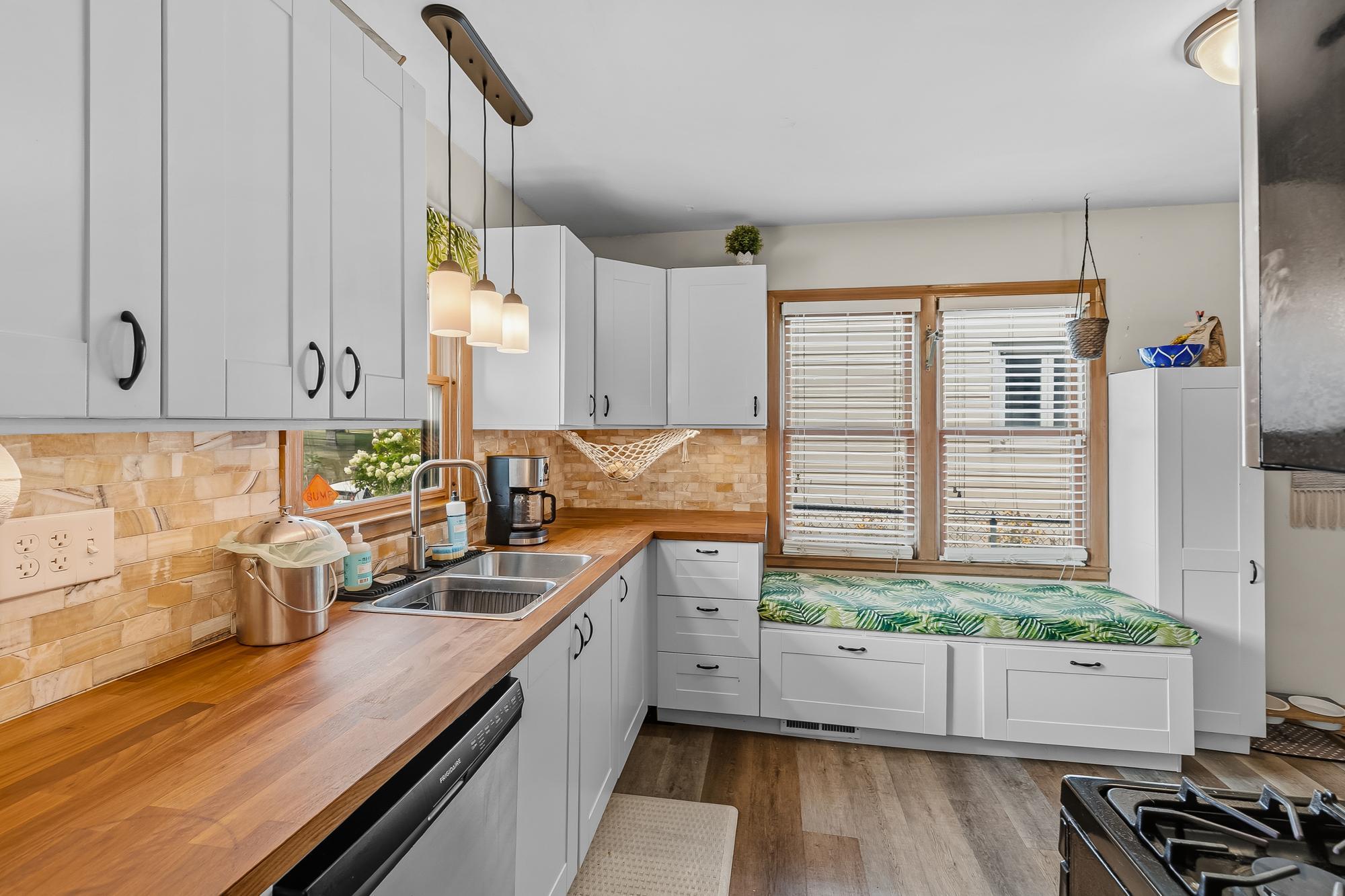 View of Residential at 2510 Vincent Avenue, Minneapolis MN 55411, Minneapolis (23 of 43) - Mike Wilen | Minnesota Team Real Estate
