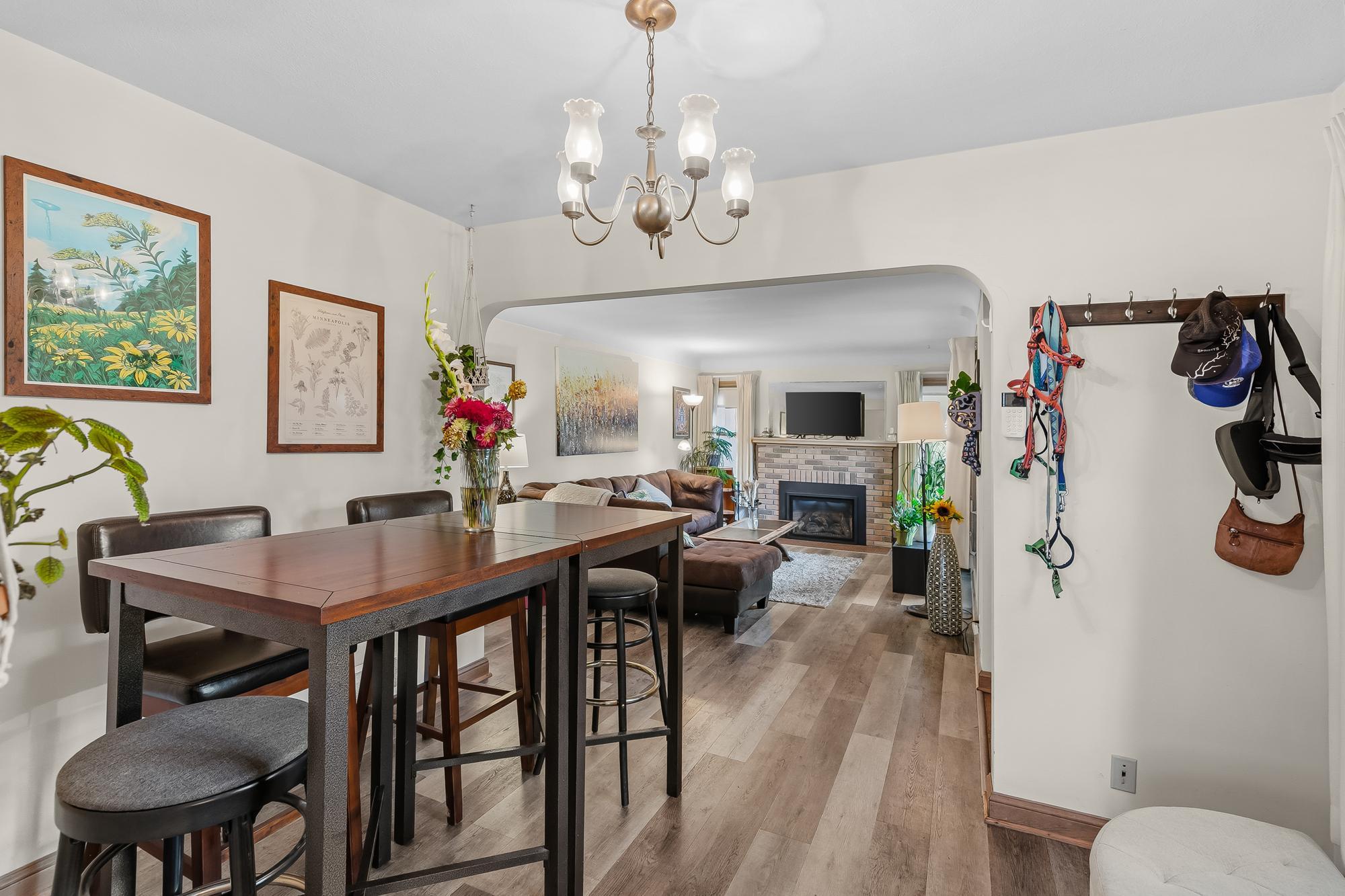 View of Residential at 2510 Vincent Avenue, Minneapolis MN 55411, Minneapolis (18 of 43) - Mike Wilen | Minnesota Team Real Estate