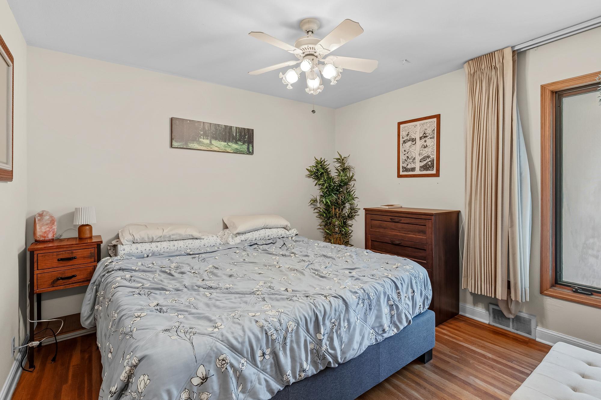 View of Residential at 2510 Vincent Avenue, Minneapolis MN 55411, Minneapolis (21 of 43) - Mike Wilen | Minnesota Team Real Estate