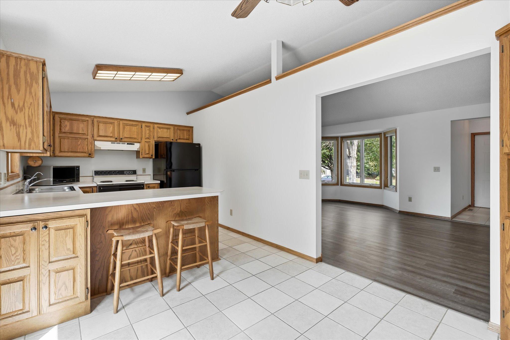 View of Residential at 9225 Queens Gardens, Brooklyn Park MN 55443, Brooklyn Park (16 of 53) - Mike Wilen | Minnesota Team Real Estate
