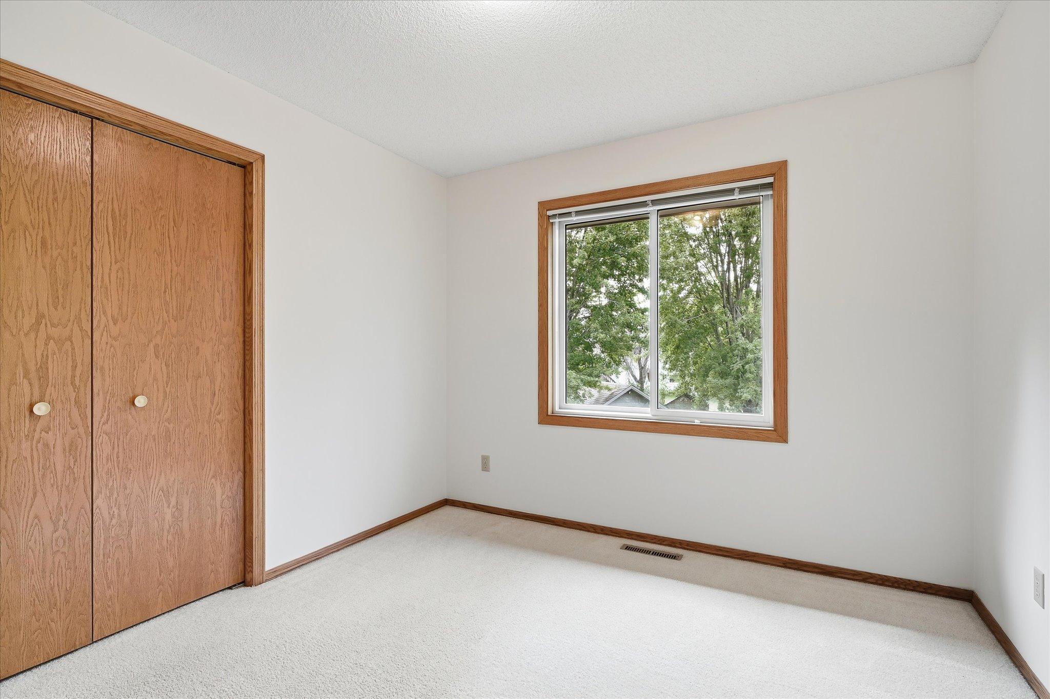 View of Residential at 9225 Queens Gardens, Brooklyn Park MN 55443, Brooklyn Park (27 of 53) - Mike Wilen | Minnesota Team Real Estate