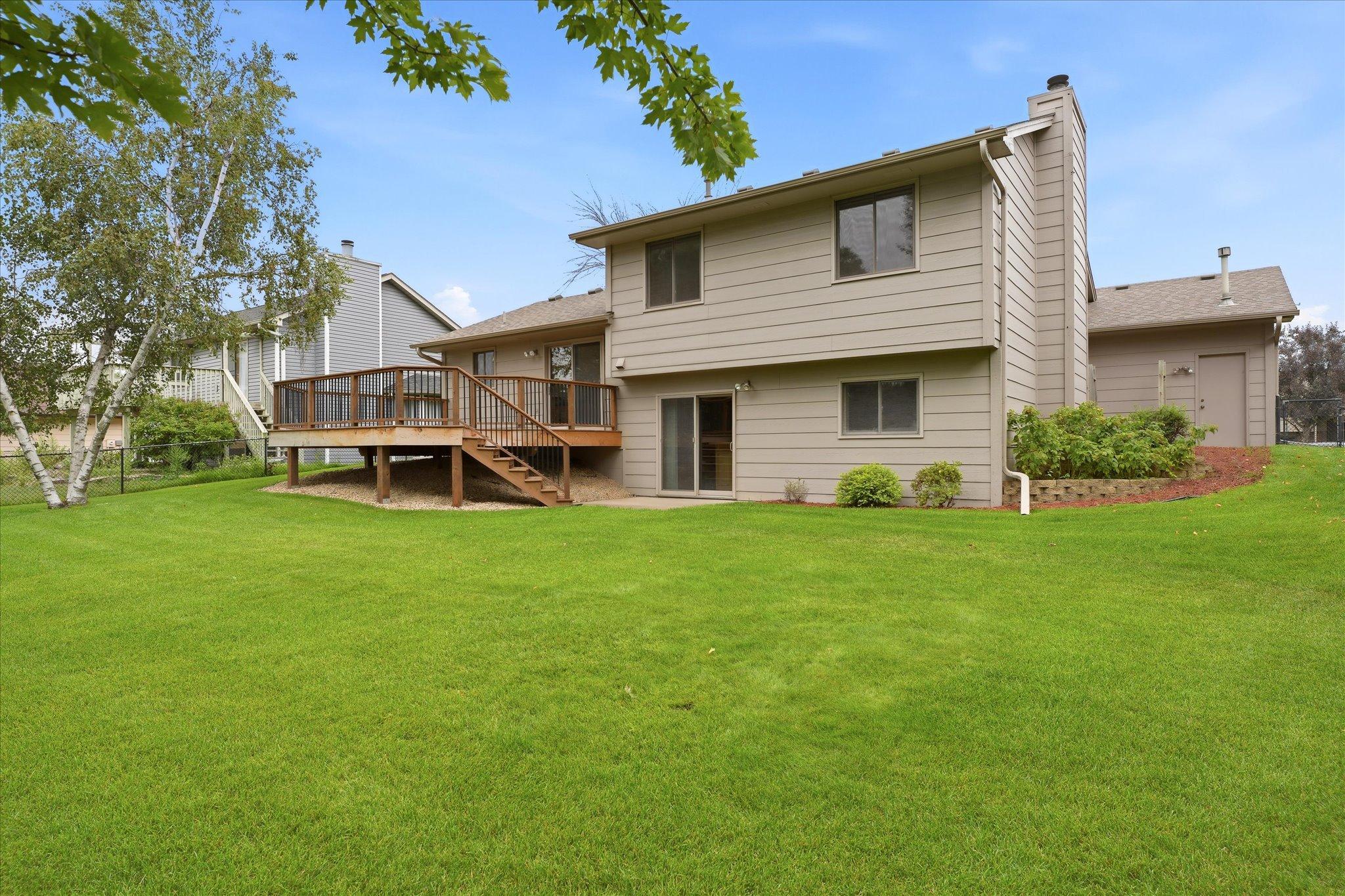 View of Residential at 9225 Queens Gardens, Brooklyn Park MN 55443, Brooklyn Park (46 of 53) - Mike Wilen | Minnesota Team Real Estate