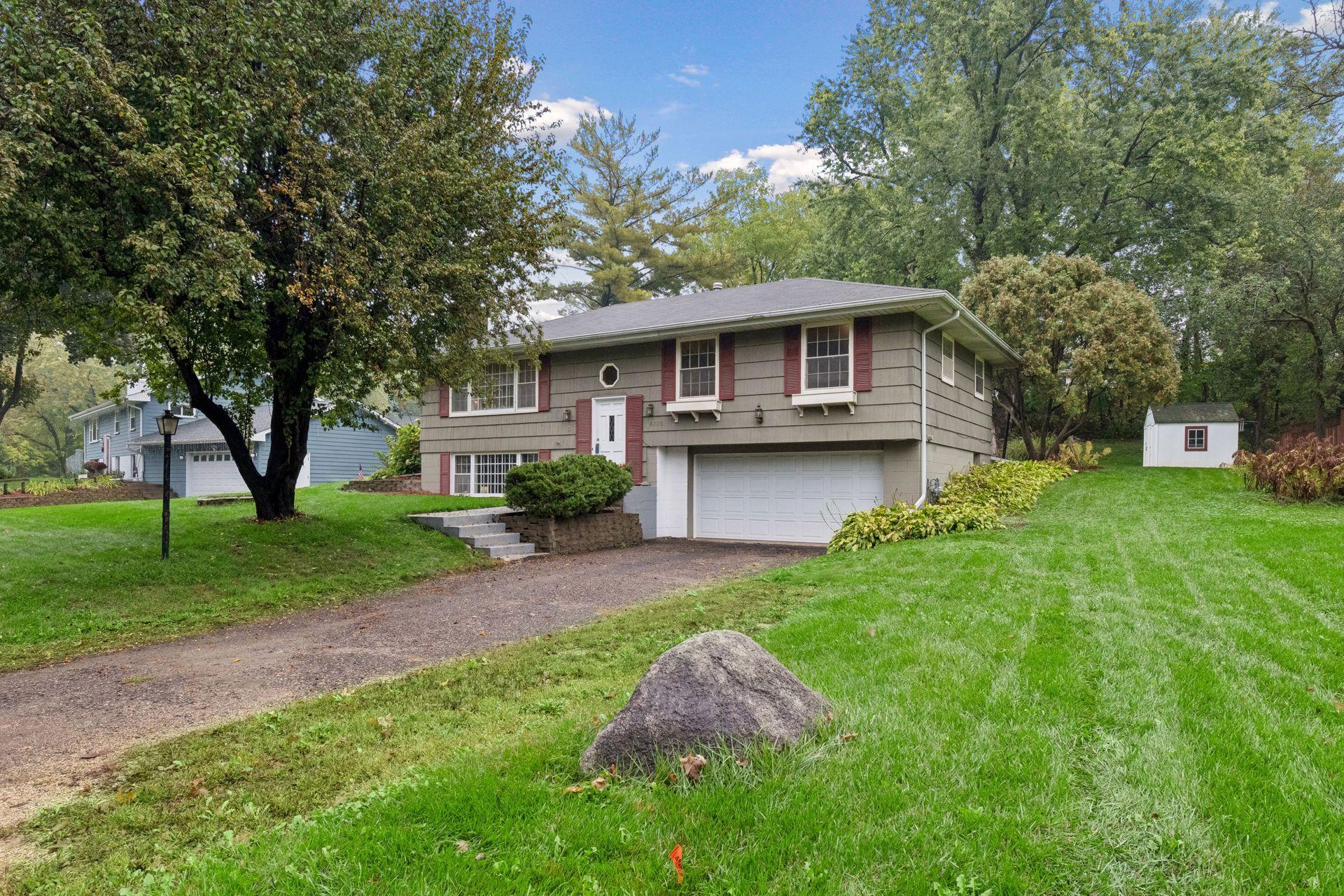 View of Single Family at 5603 Woodland Road, Minnetonka - Mike Wilen | Minnesota Team Real Estate