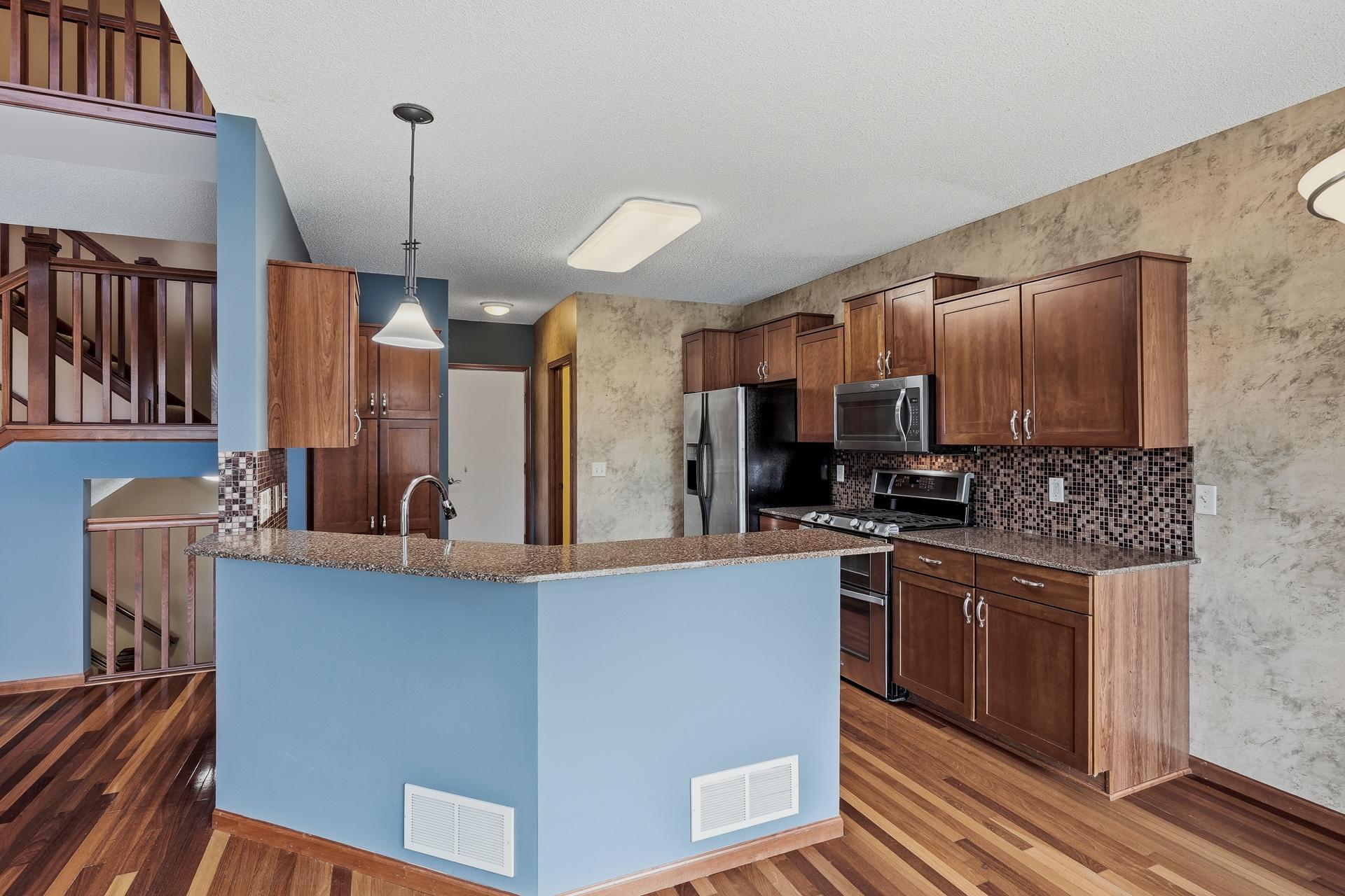 View of Residential at 18906 Inlet Road, Lakeville MN 55044, Lakeville (20 of 53) - Mike Wilen | Minnesota Team Real Estate