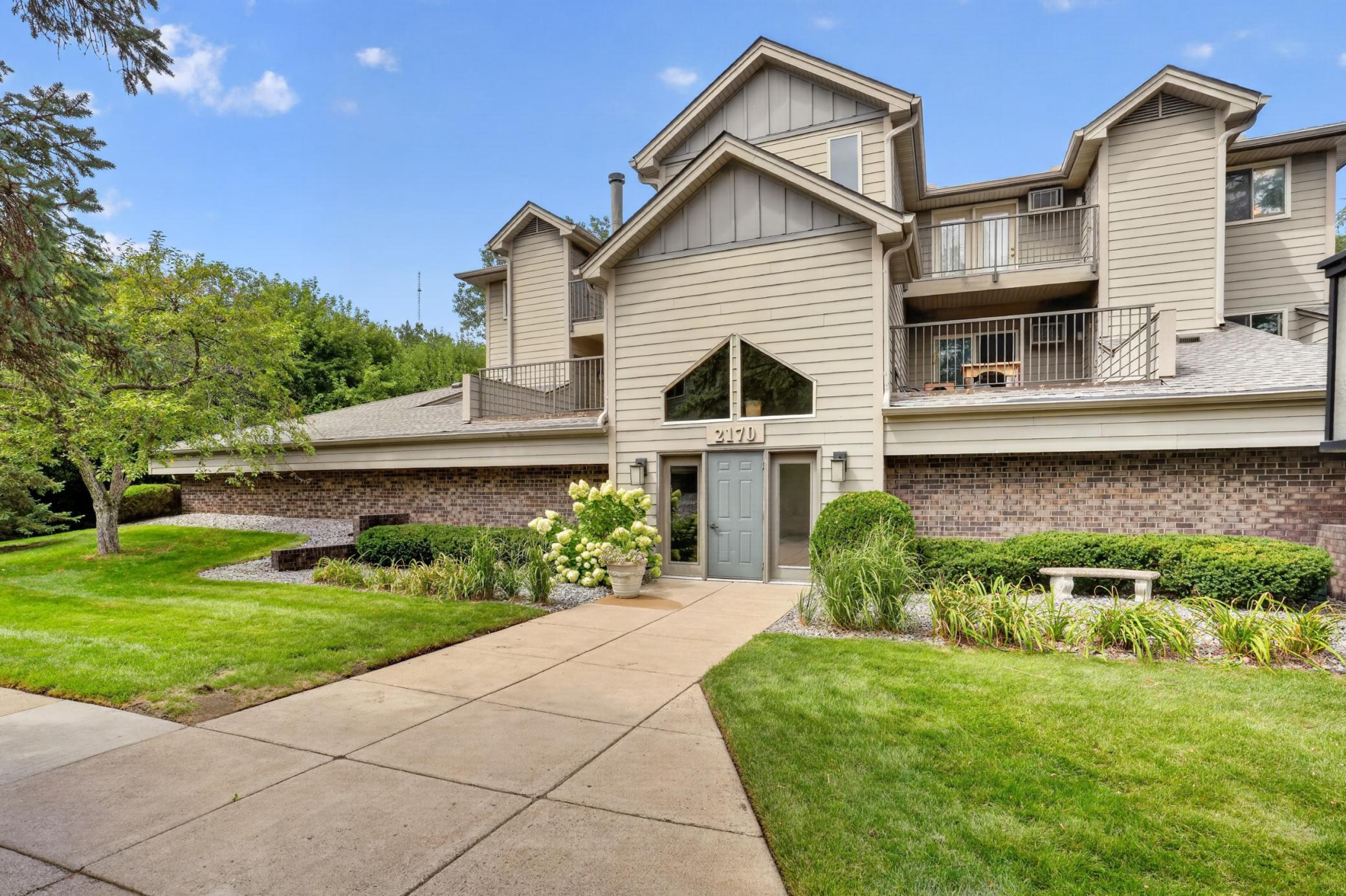 View of Residential at 2170 Ridge Drive #14, Saint Louis Park MN 55416, Saint Louis Park (2 of 22) - Mike Wilen | Minnesota Team Real Estate