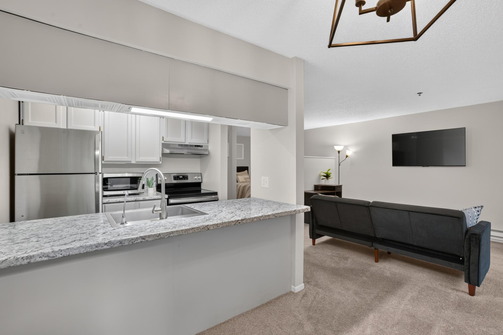 View of Residential at 2170 Ridge Drive #14, Saint Louis Park MN 55416, Saint Louis Park (6 of 22) - Mike Wilen | Minnesota Team Real Estate