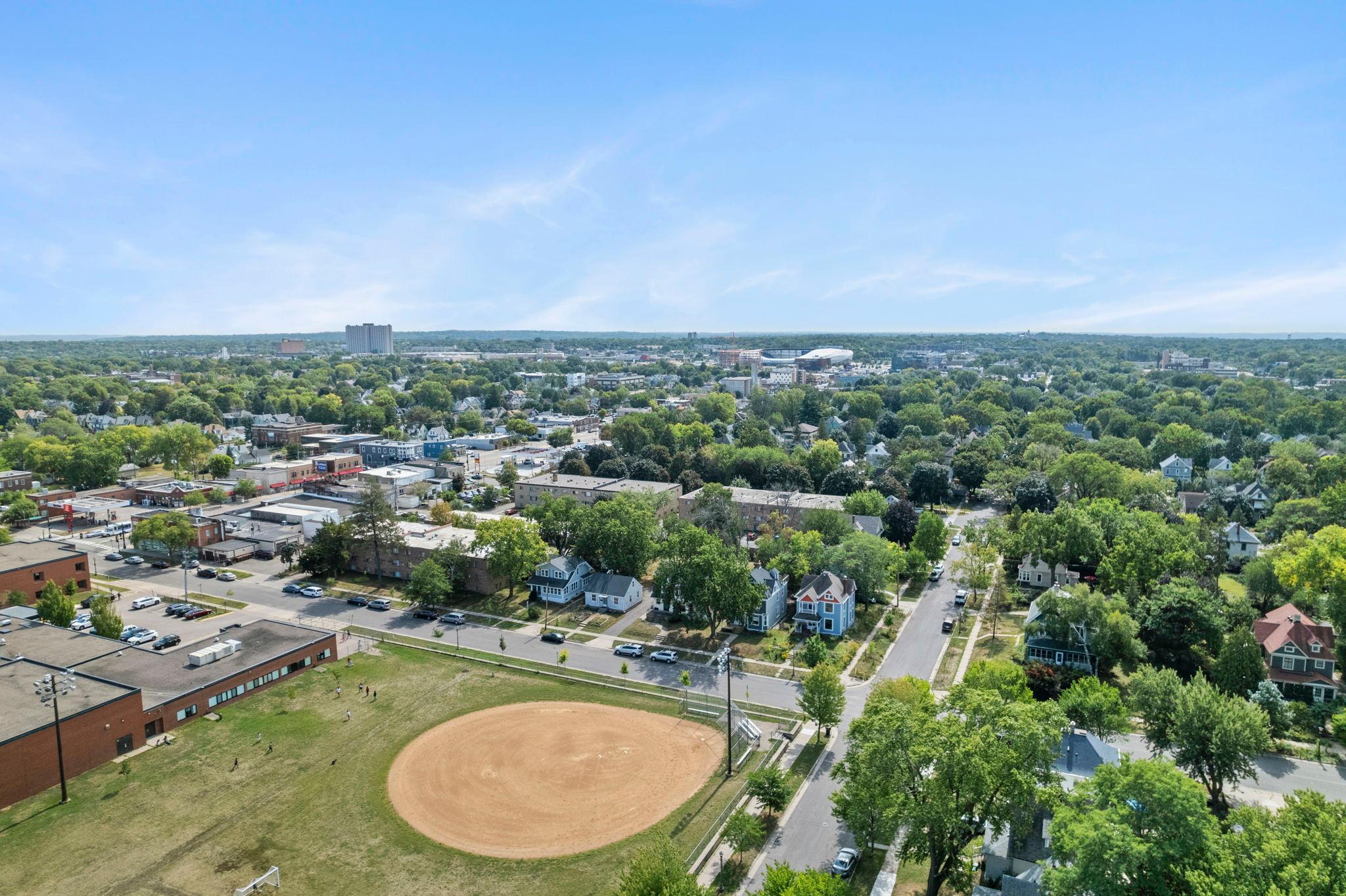 View of Residential Income at 1626 Englewood Avenue, Saint Paul MN 55104, Saint Paul (77 of 99) - Mike Wilen | Minnesota Team Real Estate