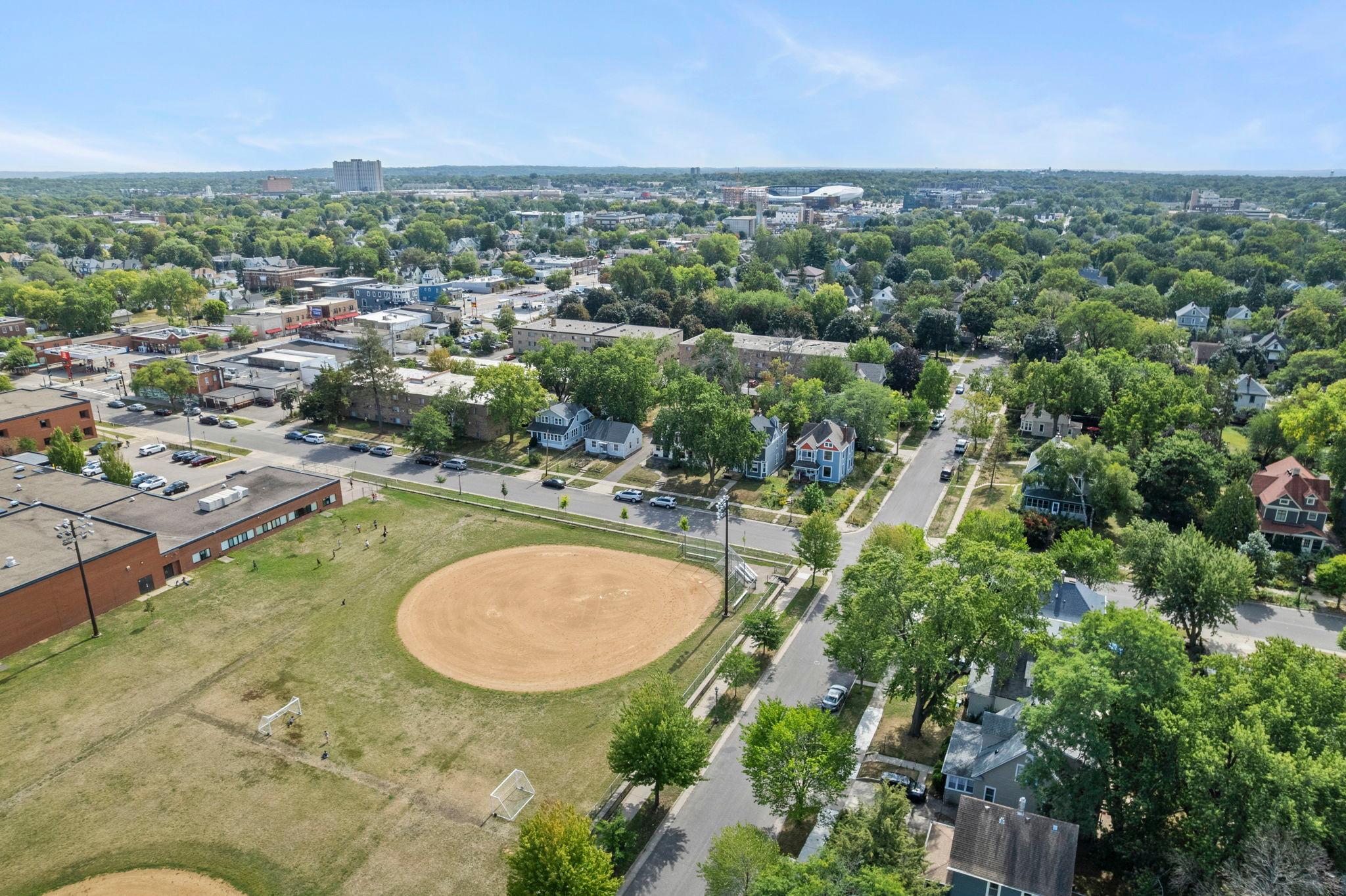 View of Residential Income at 1626 Englewood Avenue, Saint Paul MN 55104, Saint Paul (76 of 99) - Mike Wilen | Minnesota Team Real Estate