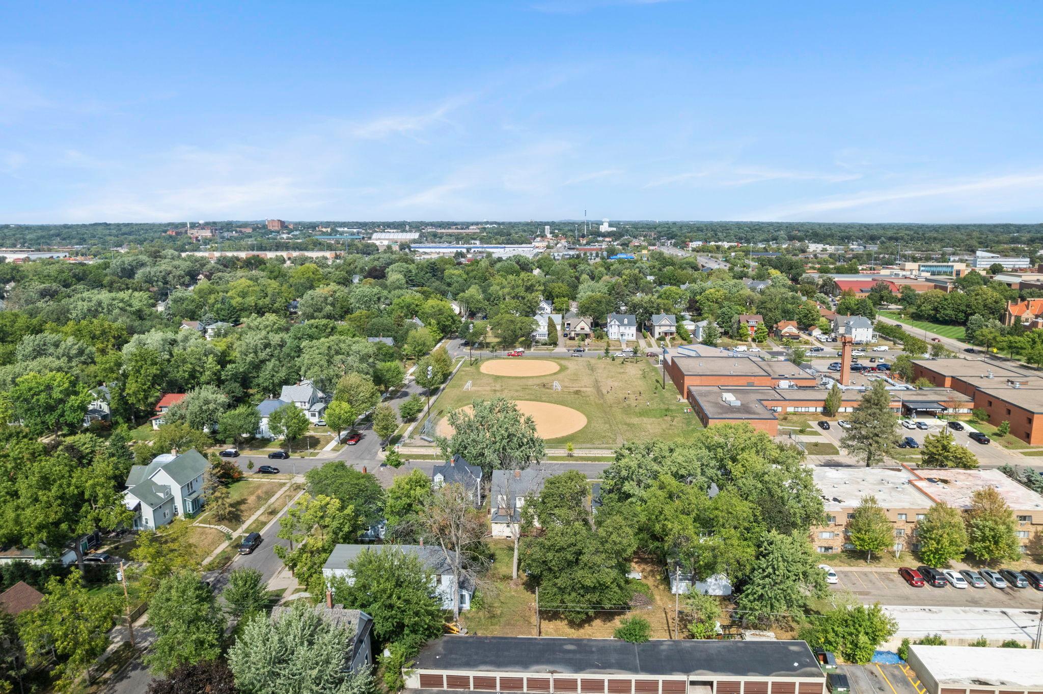 View of Residential Income at 1626 Englewood Avenue, Saint Paul MN 55104, Saint Paul (70 of 99) - Mike Wilen | Minnesota Team Real Estate