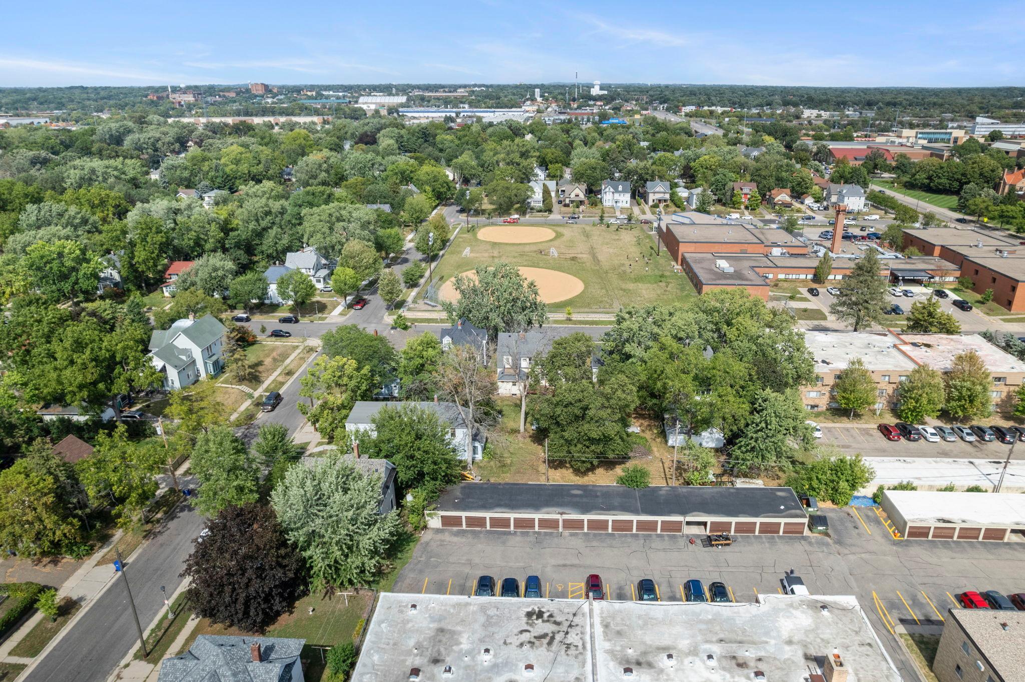 View of Residential Income at 1626 Englewood Avenue, Saint Paul MN 55104, Saint Paul (69 of 99) - Mike Wilen | Minnesota Team Real Estate