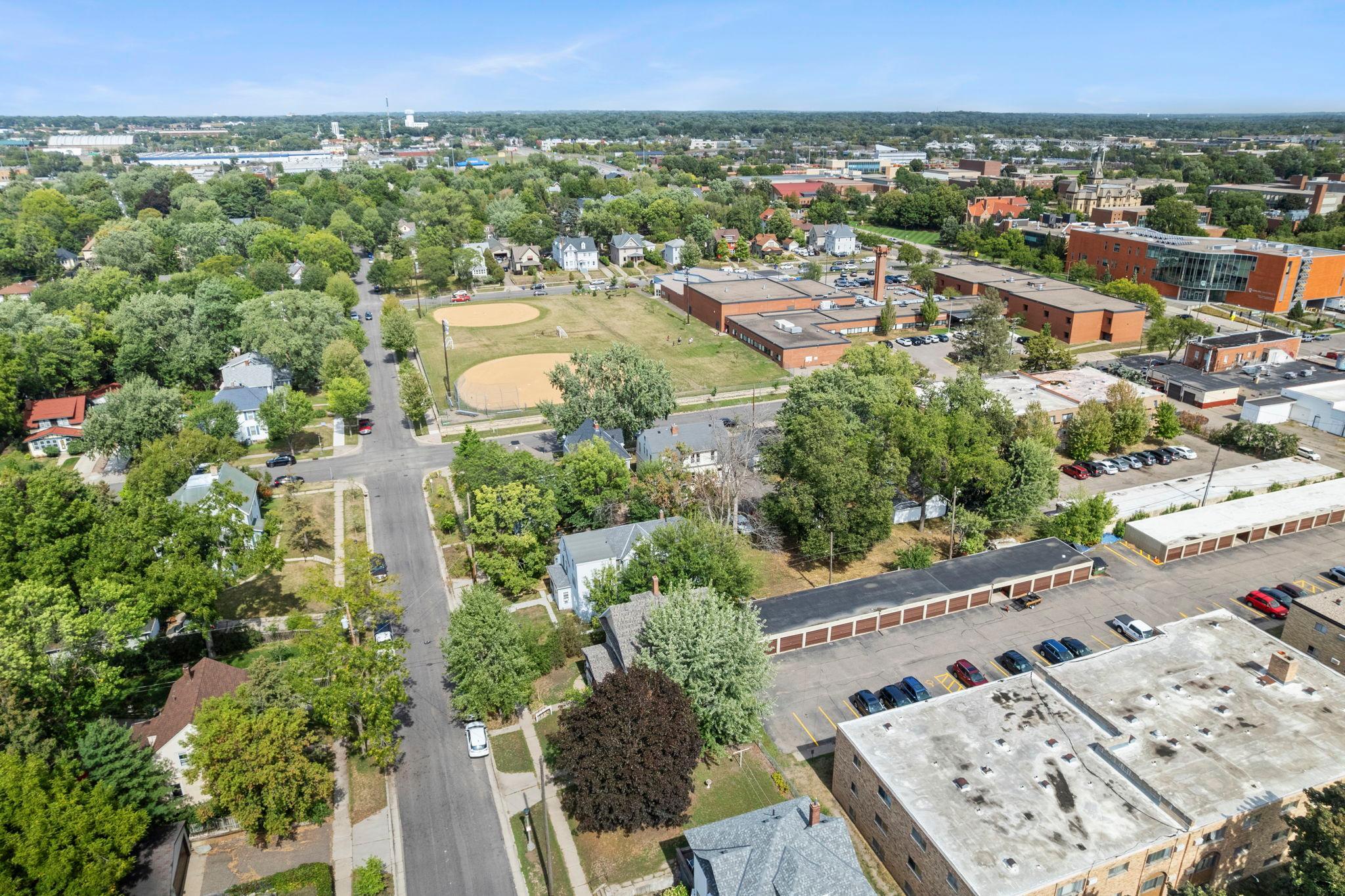 View of Residential Income at 1626 Englewood Avenue, Saint Paul MN 55104, Saint Paul (68 of 99) - Mike Wilen | Minnesota Team Real Estate