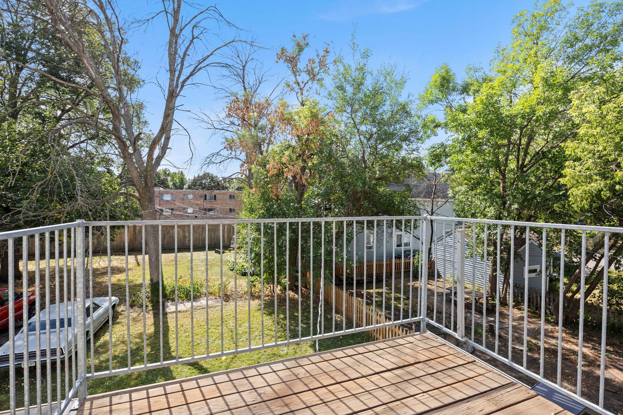 View of Residential Income at 1626 Englewood Avenue, Saint Paul MN 55104, Saint Paul (44 of 99) - Mike Wilen | Minnesota Team Real Estate