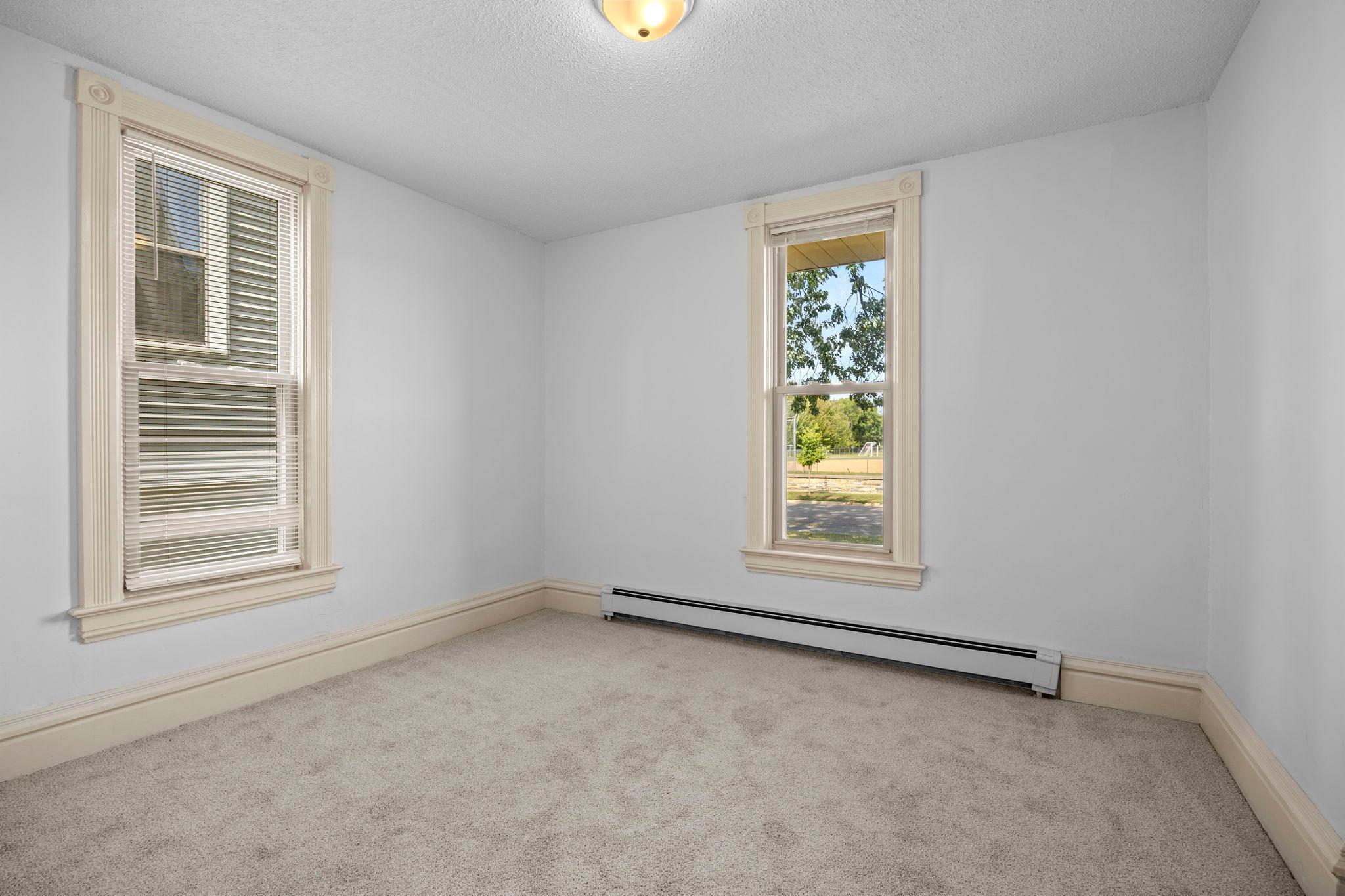 View of Residential Income at 1626 Englewood Avenue, Saint Paul MN 55104, Saint Paul (14 of 99) - Mike Wilen | Minnesota Team Real Estate