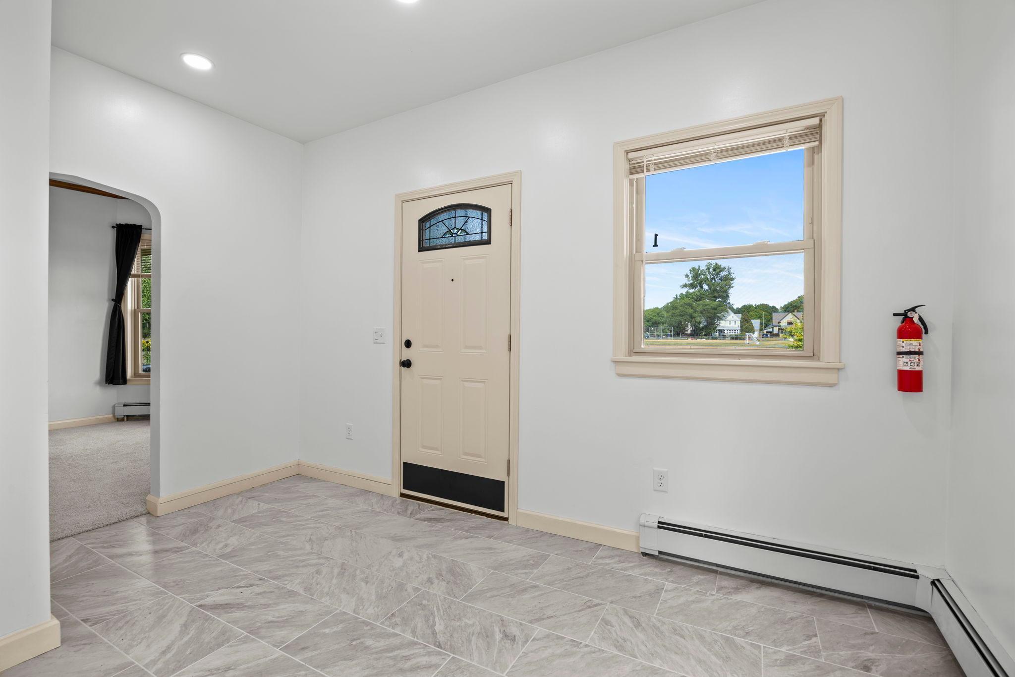 View of Residential Income at 1626 Englewood Avenue, Saint Paul MN 55104, Saint Paul (4 of 99) - Mike Wilen | Minnesota Team Real Estate
