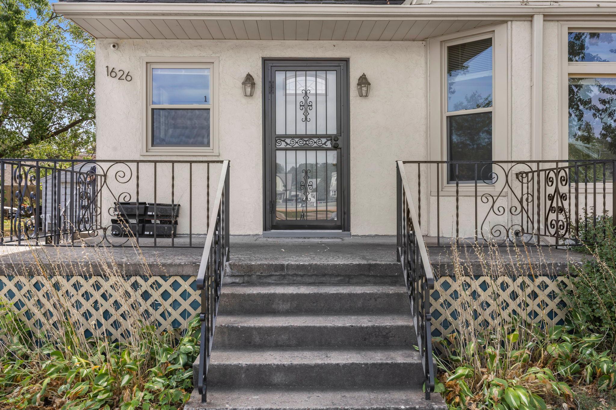 View of Residential Income at 1626 Englewood Avenue, Saint Paul MN 55104, Saint Paul (3 of 99) - Mike Wilen | Minnesota Team Real Estate