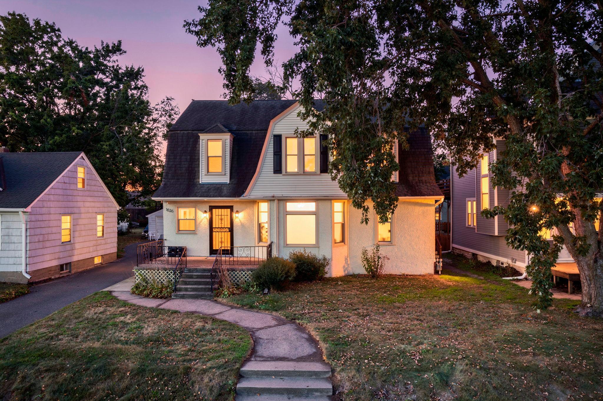 View of Residential Income at 1626 Englewood Avenue, Saint Paul MN 55104, Saint Paul (80 of 99) - Mike Wilen | Minnesota Team Real Estate
