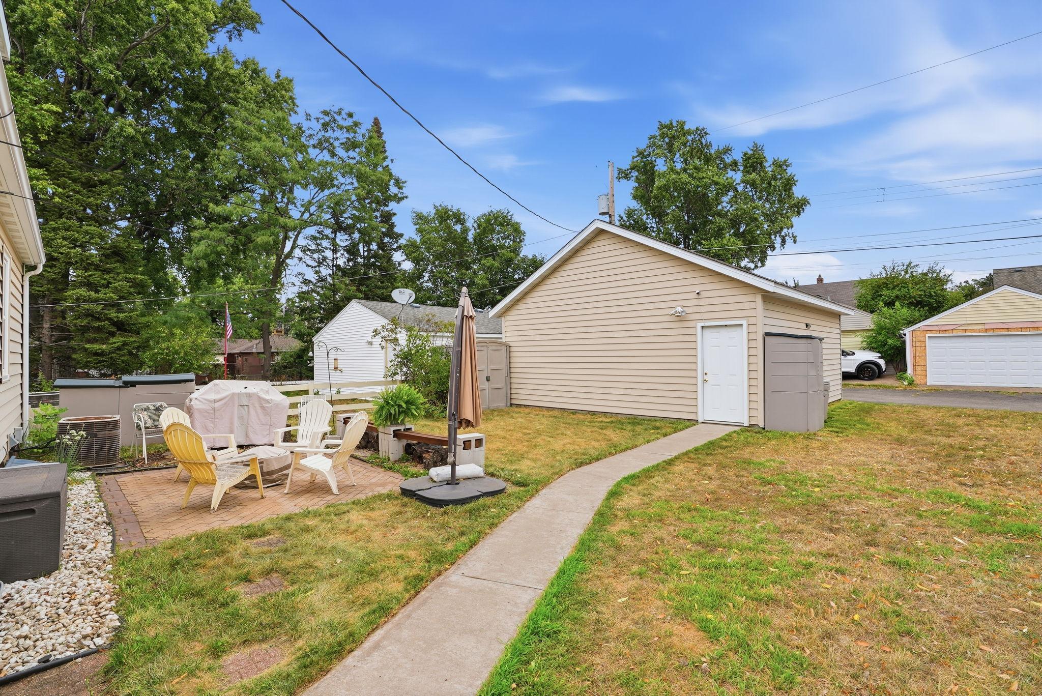 View of Residential at 1238 Grotto Street, Saint Paul MN 55117, Saint Paul (28 of 32) - Mike Wilen | Minnesota Team Real Estate