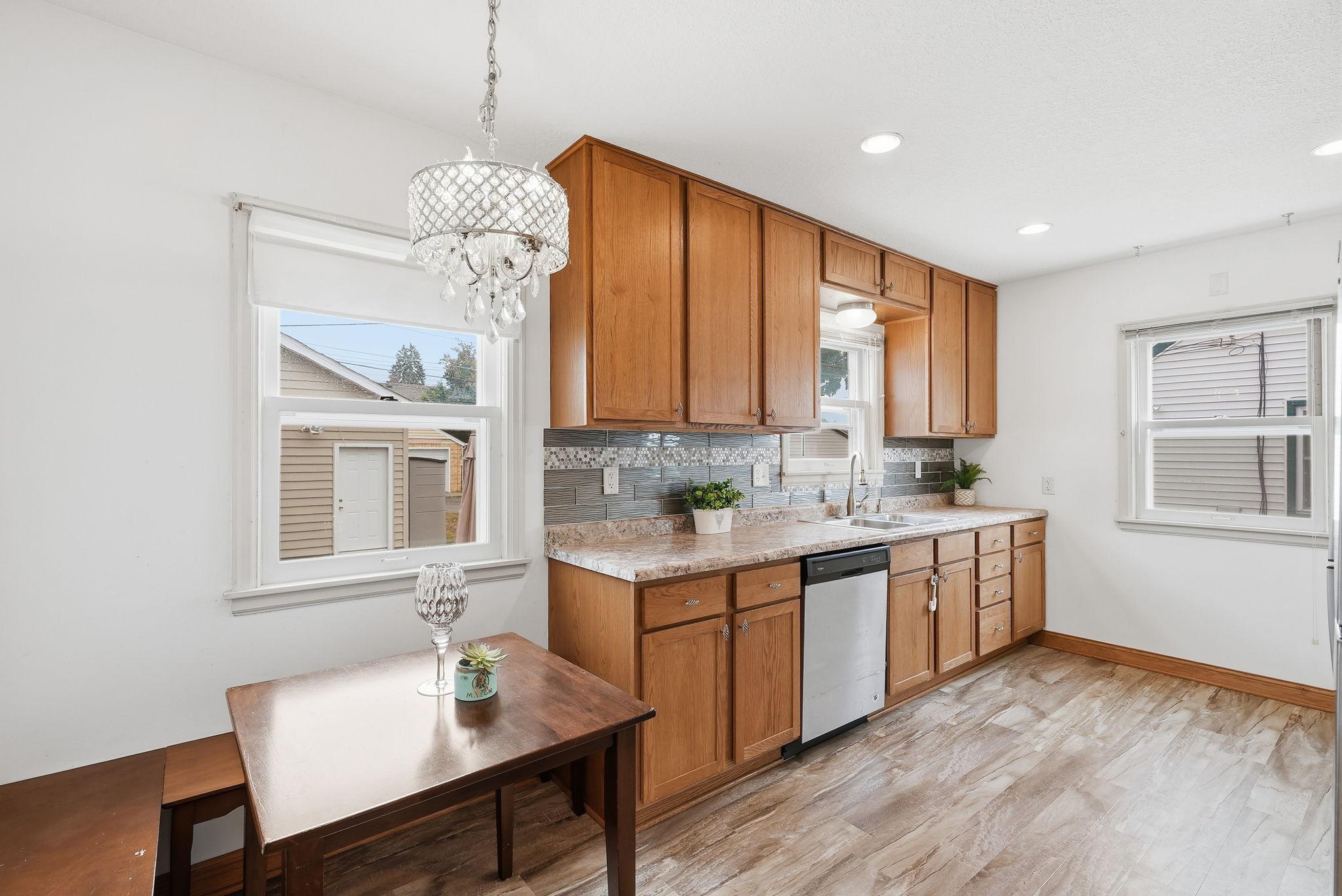 View of Residential at 1238 Grotto Street, Saint Paul MN 55117, Saint Paul (12 of 32) - Mike Wilen | Minnesota Team Real Estate