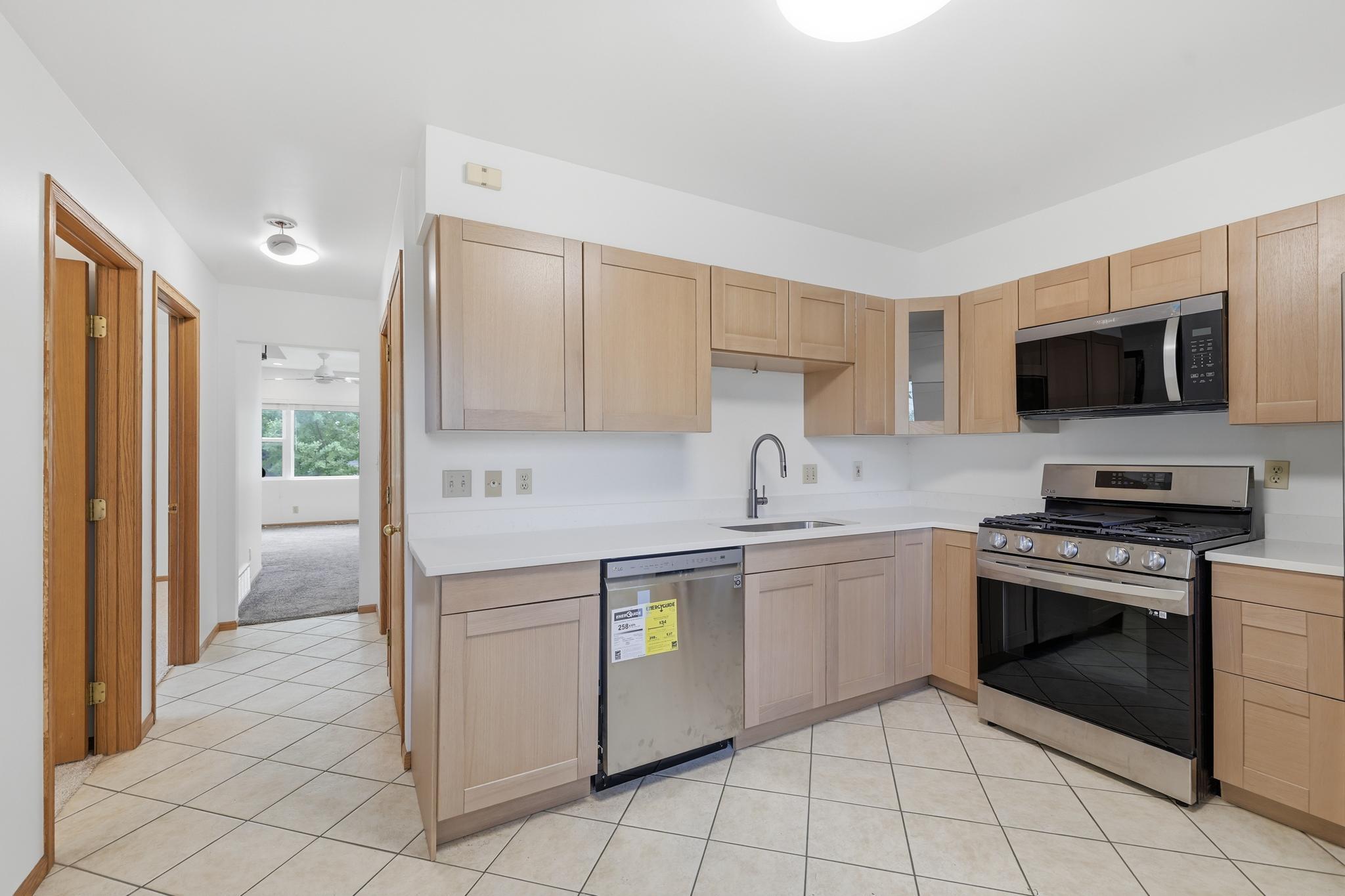 View of Residential Income at 3714 Bloomington Avenue, Minneapolis MN 55407, Minneapolis (8 of 34) - Mike Wilen | Minnesota Team Real Estate