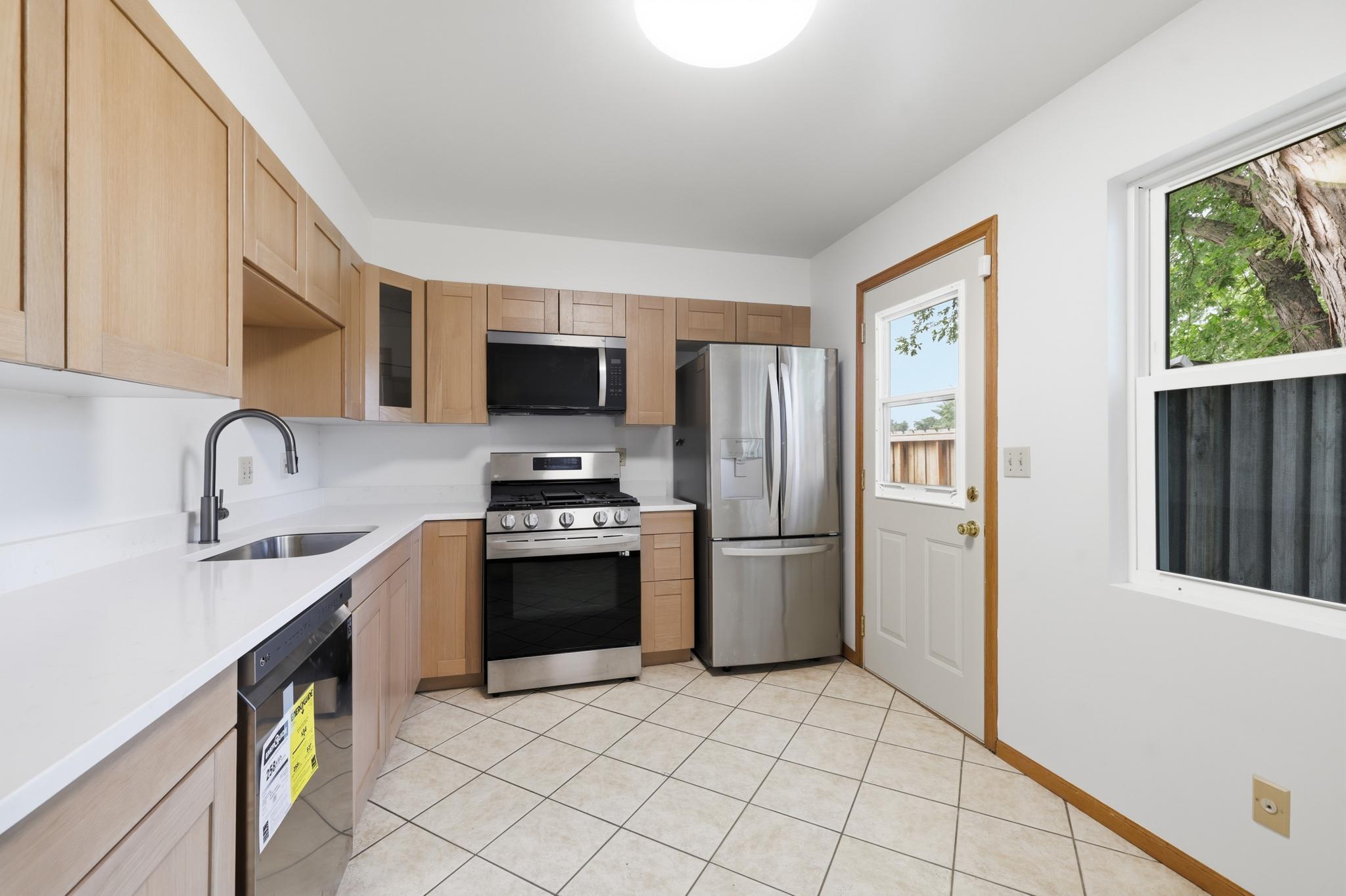 View of Residential Income at 3714 Bloomington Avenue, Minneapolis MN 55407, Minneapolis (7 of 34) - Mike Wilen | Minnesota Team Real Estate