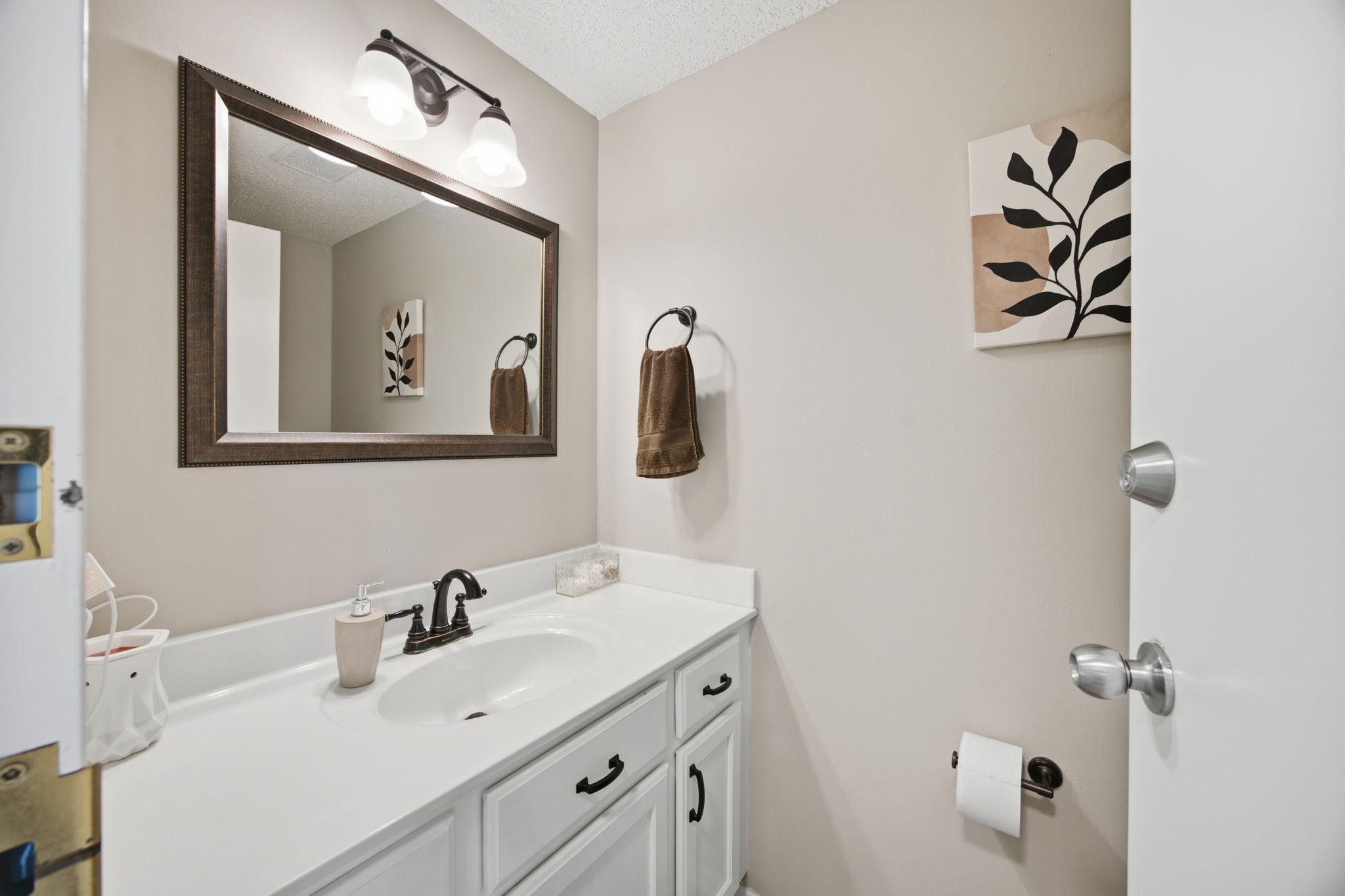 View of Residential at 17530 Gillette Way #7052, Lakeville MN 55044, Lakeville (19 of 34) - Mike Wilen | Minnesota Team Real Estate